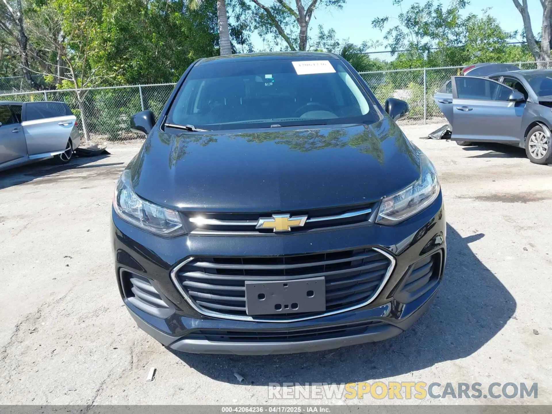 12 fotografías del automóvil dañado 3GNCJKSBXKL164776 CHEVROLET TRAX 2019