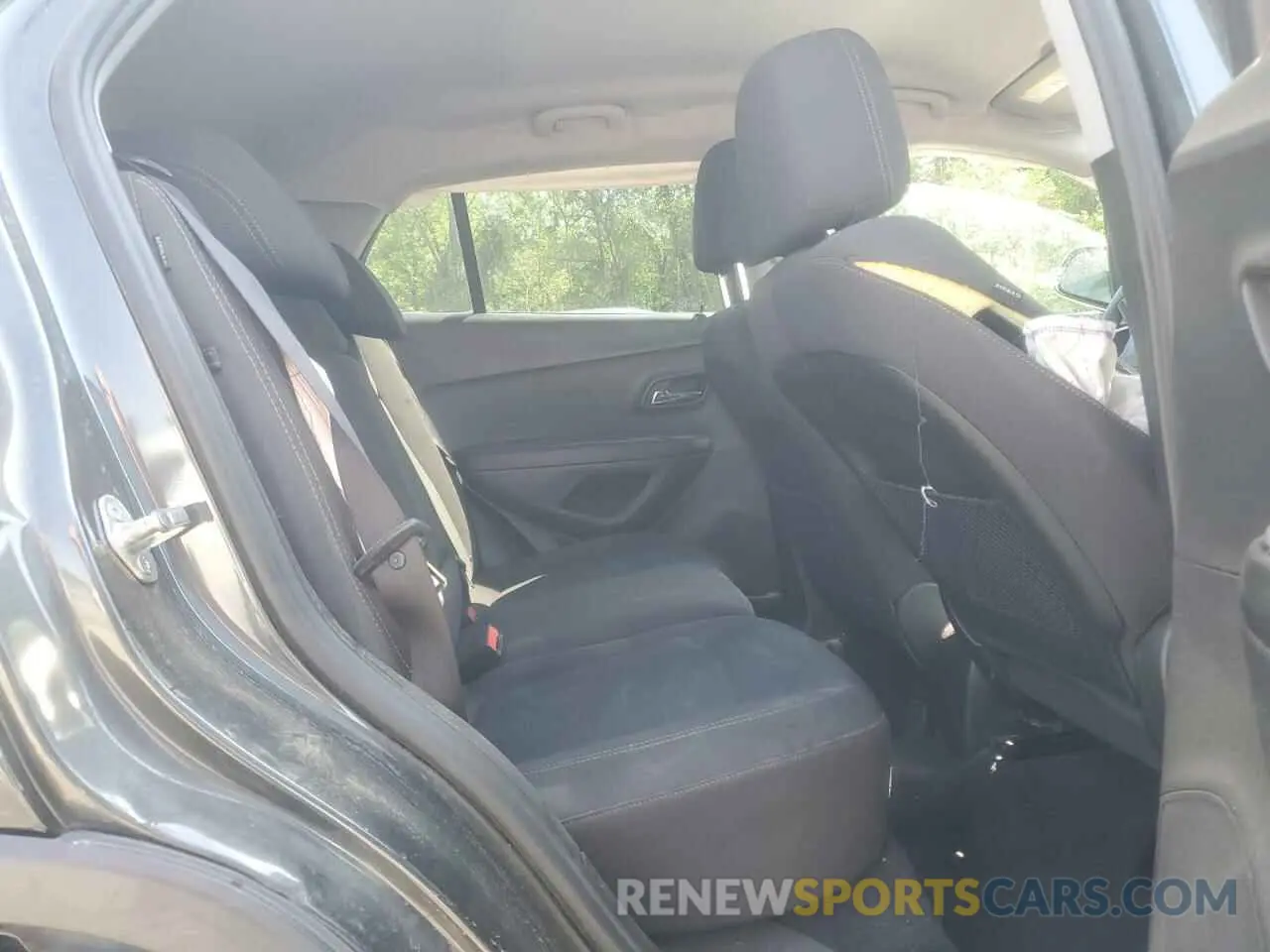 11 fotografías del automóvil dañado 3GNCJKSBXKL174630 CHEVROLET TRAX 2019