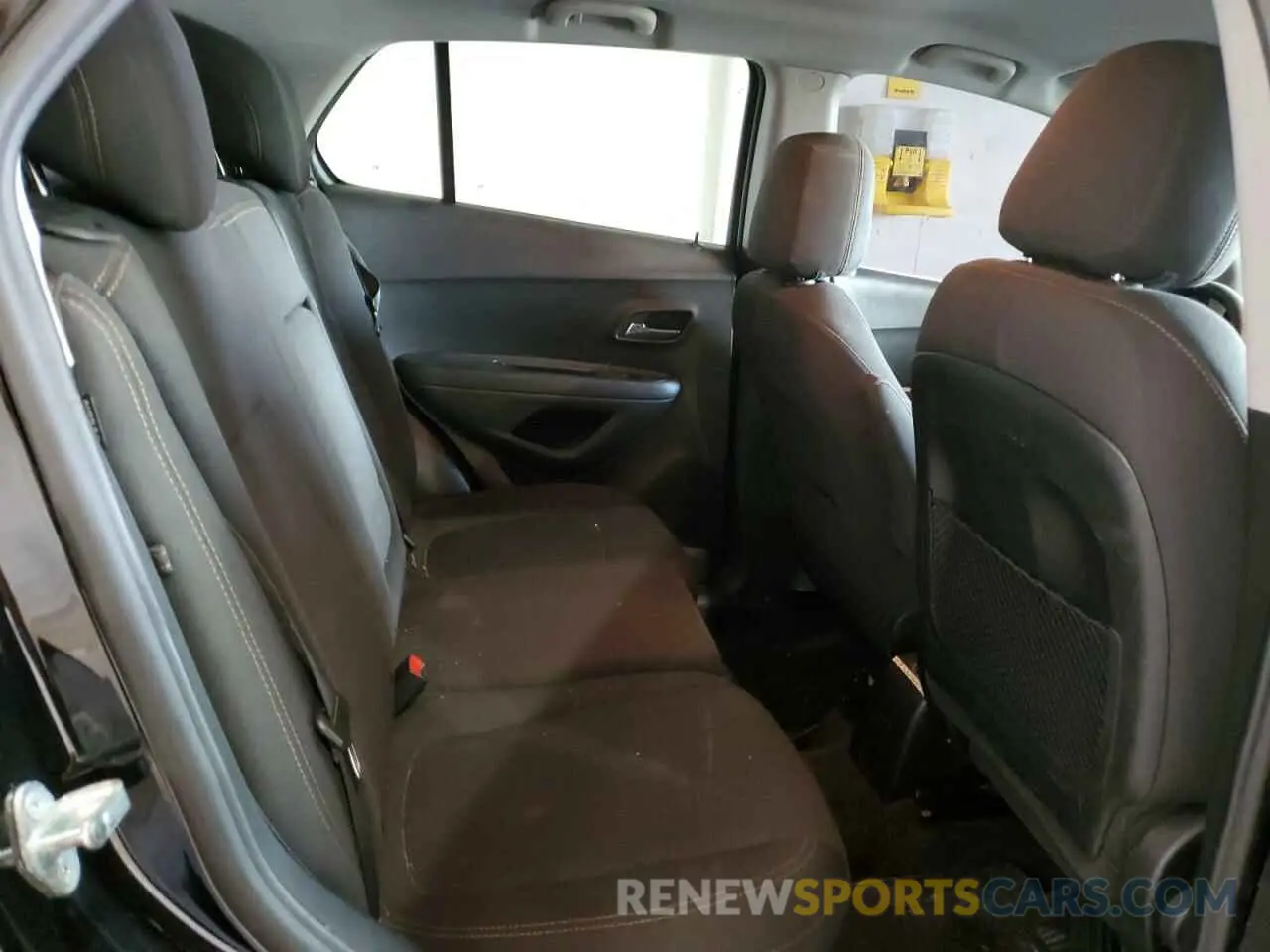 11 fotografías del automóvil dañado 3GNCJKSBXKL326681 CHEVROLET TRAX 2019