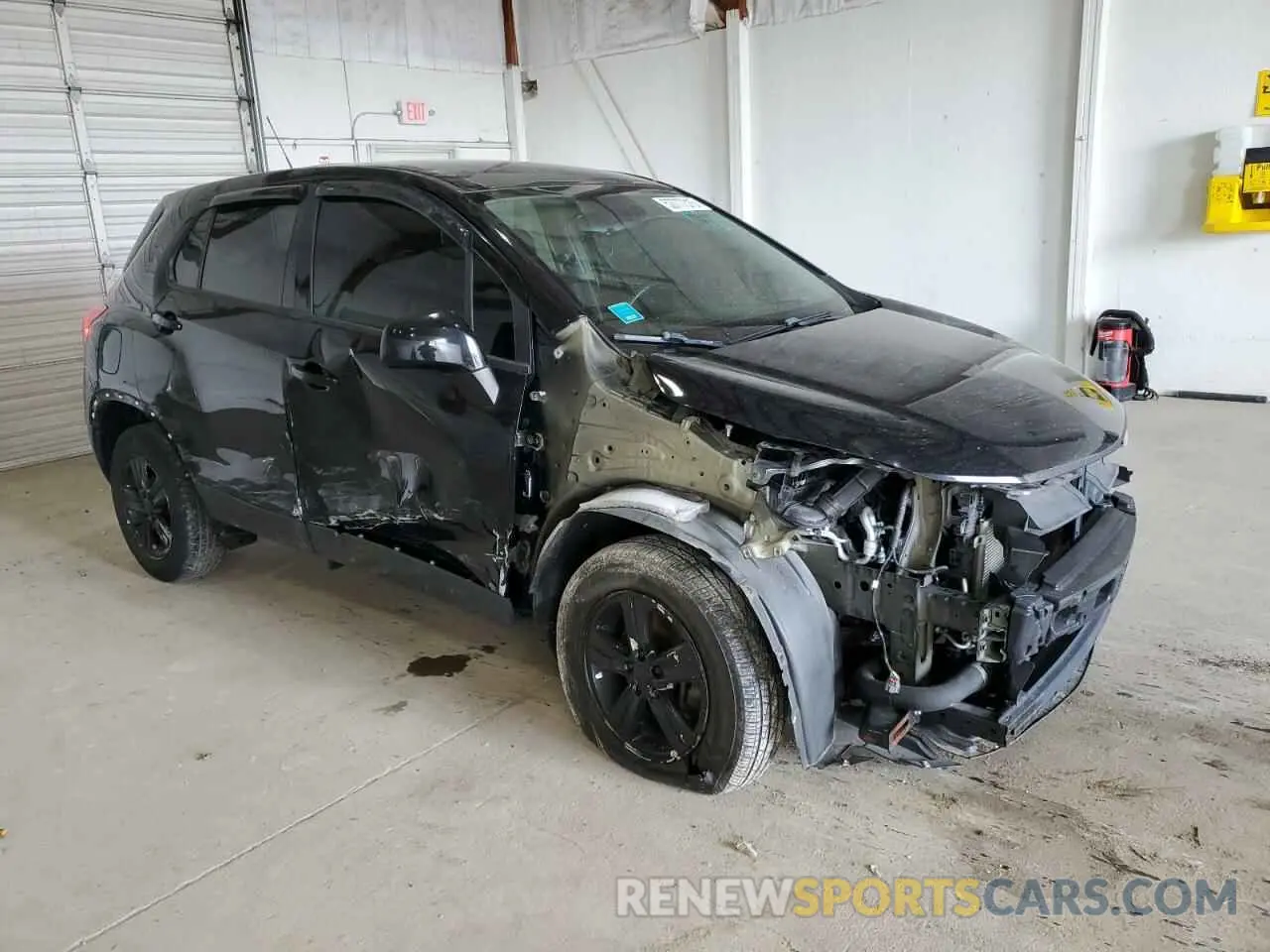 4 fotografías del automóvil dañado 3GNCJKSBXKL326681 CHEVROLET TRAX 2019