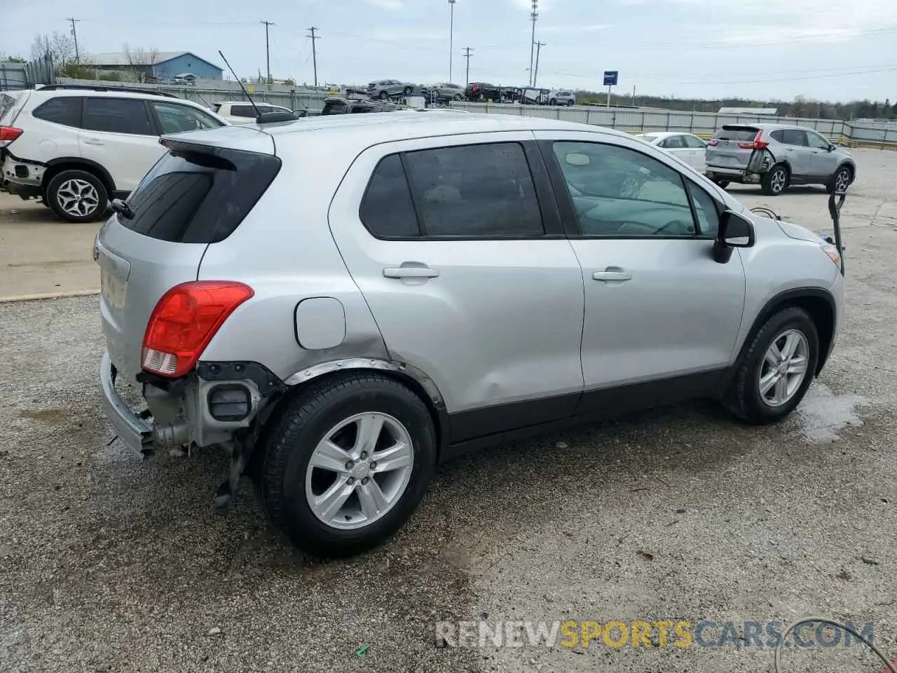 3 fotografías del automóvil dañado 3GNCJKSBXKL401461 CHEVROLET TRAX 2019