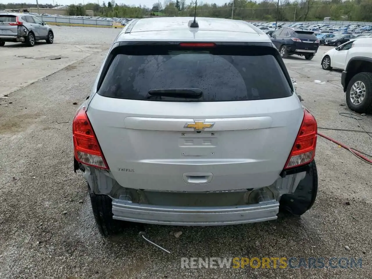 6 fotografías del automóvil dañado 3GNCJKSBXKL401461 CHEVROLET TRAX 2019