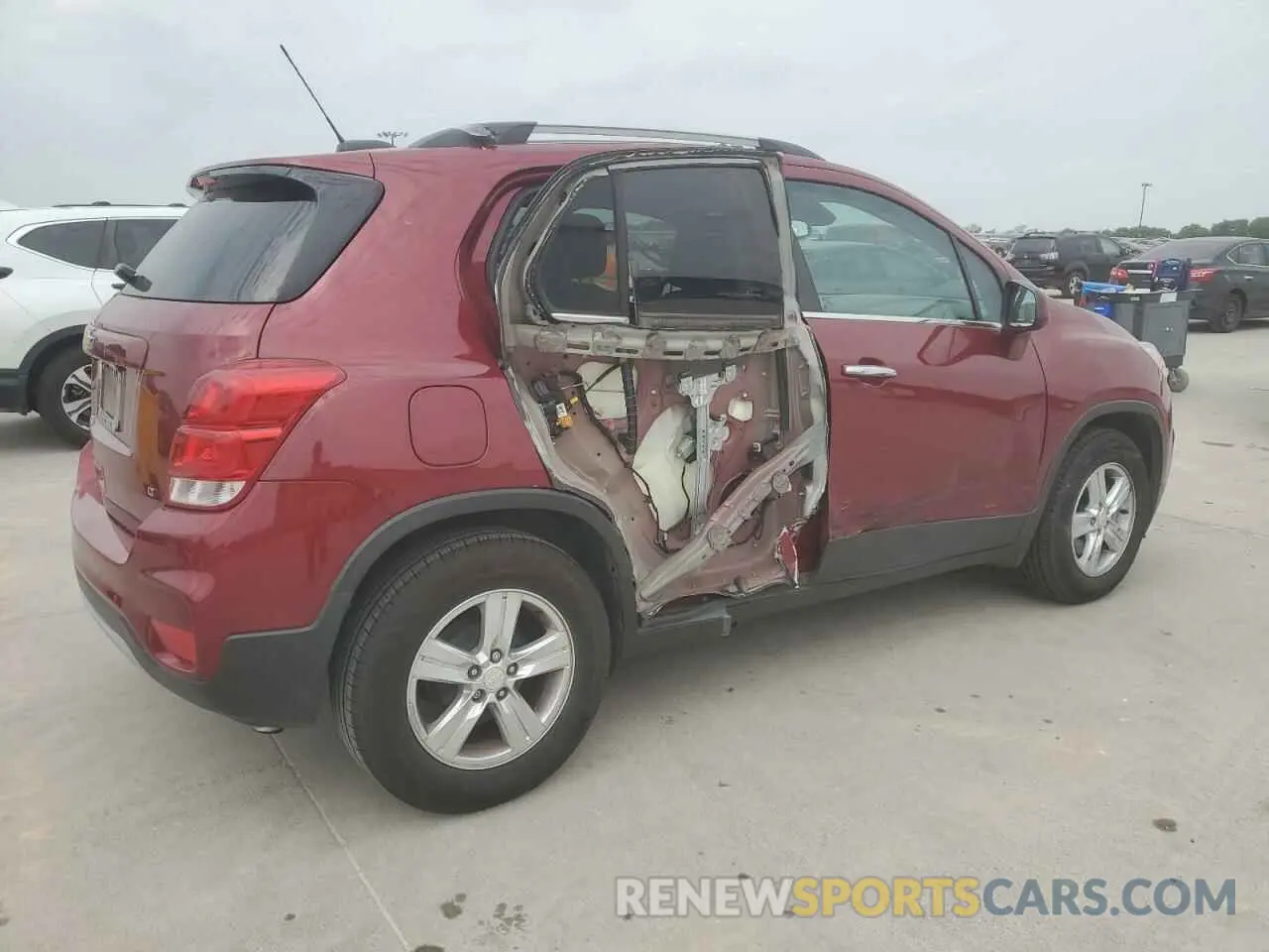 3 fotografías del automóvil dañado 3GNCJLSB0KL139116 CHEVROLET TRAX 2019