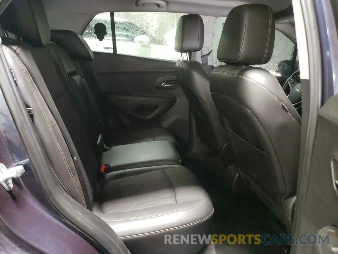 10 fotografías del automóvil dañado 3GNCJLSB0KL205762 CHEVROLET TRAX 2019