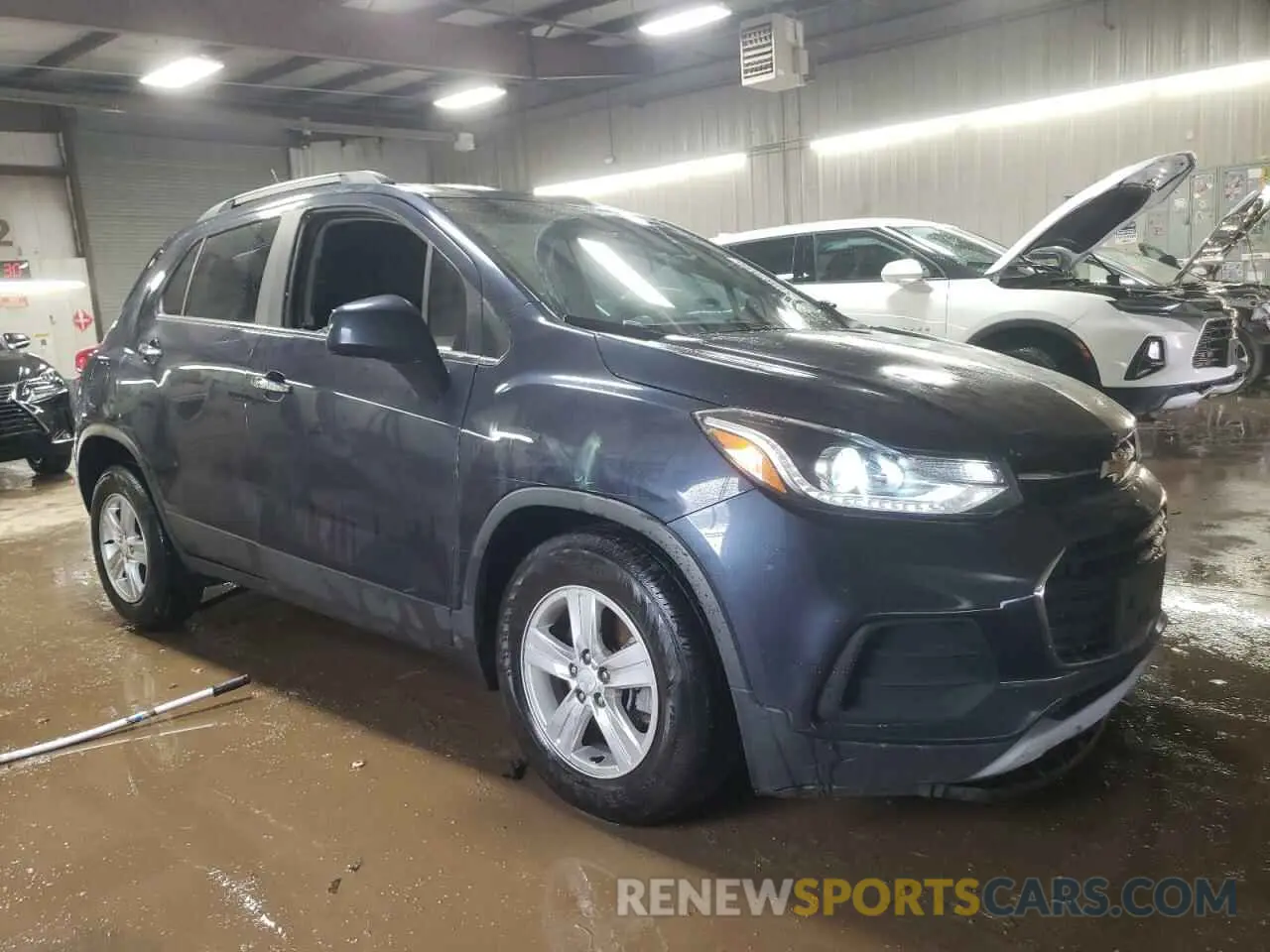 4 fotografías del automóvil dañado 3GNCJLSB0KL205762 CHEVROLET TRAX 2019