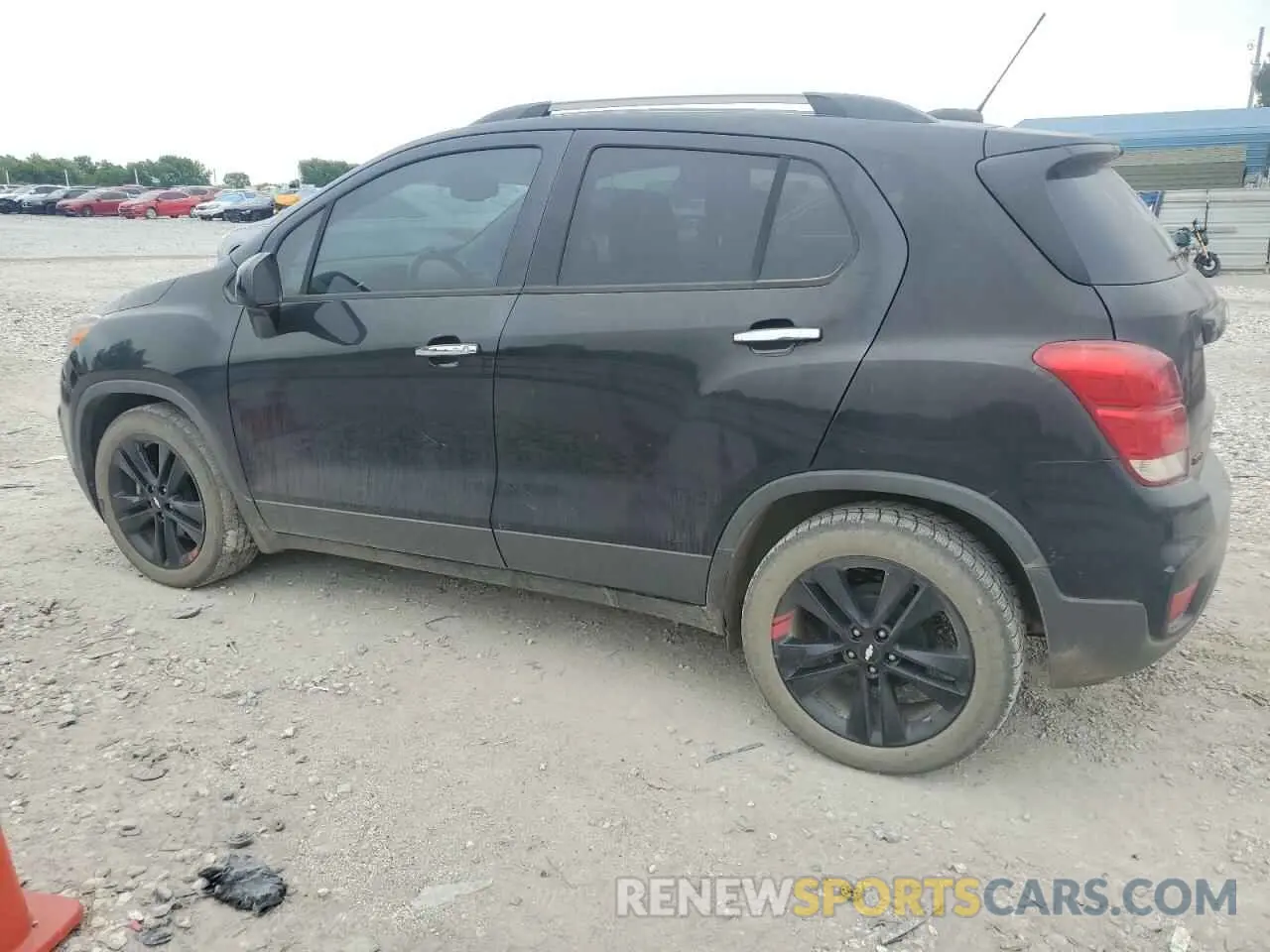 2 fotografías del automóvil dañado 3GNCJLSB1KL206242 CHEVROLET TRAX 2019