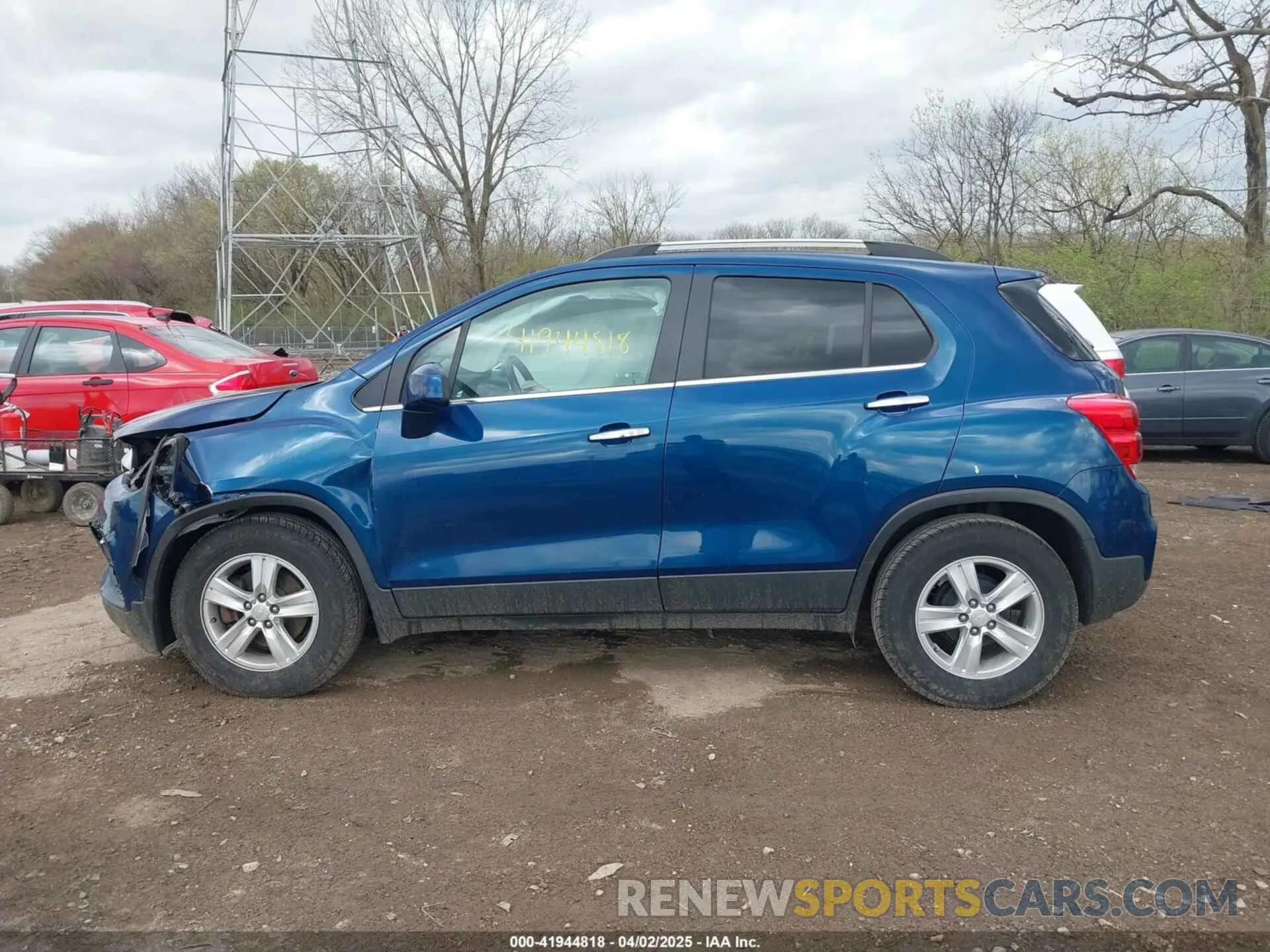 14 fotografías del automóvil dañado 3GNCJLSB1KL281331 CHEVROLET TRAX 2019