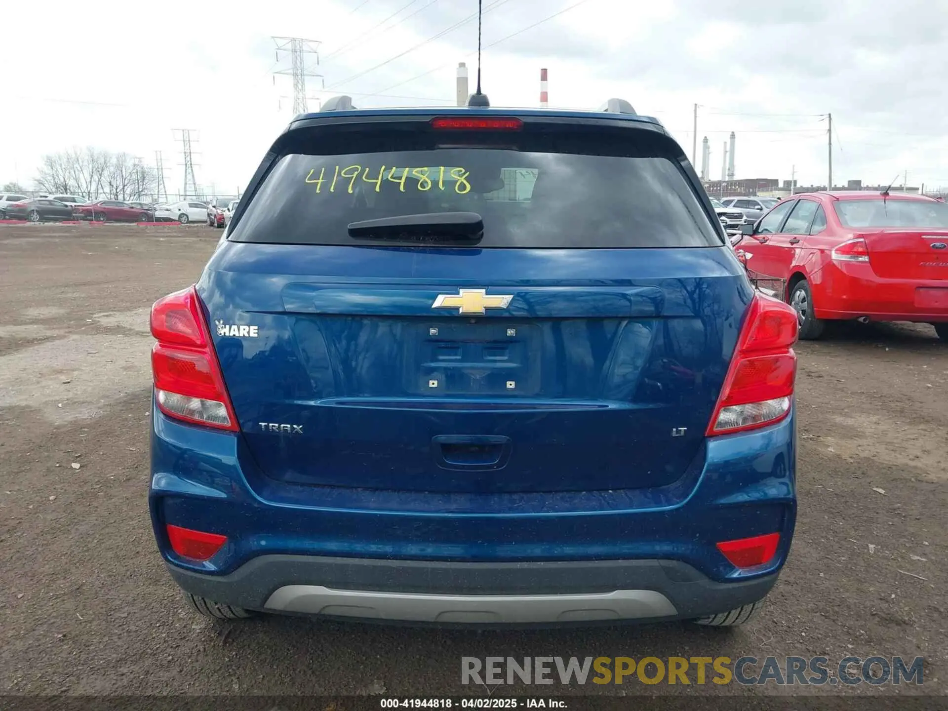 16 fotografías del automóvil dañado 3GNCJLSB1KL281331 CHEVROLET TRAX 2019