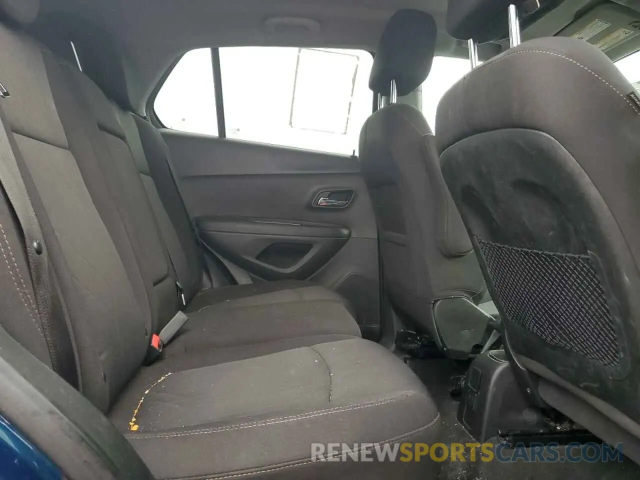 11 fotografías del automóvil dañado 3GNCJLSB1KL295987 CHEVROLET TRAX 2019