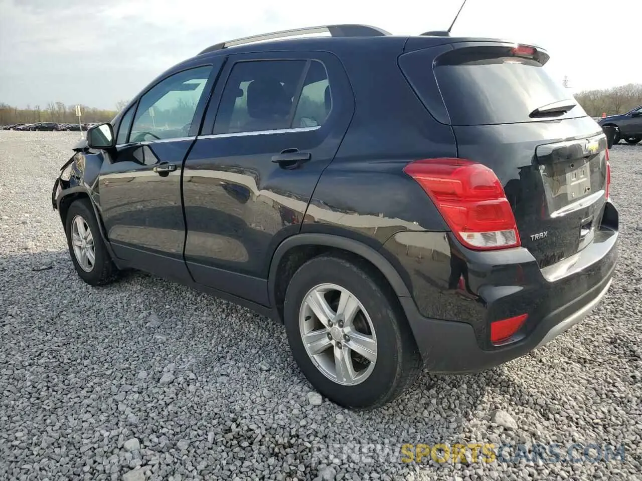 2 fotografías del automóvil dañado 3GNCJLSB1KL300704 CHEVROLET TRAX 2019