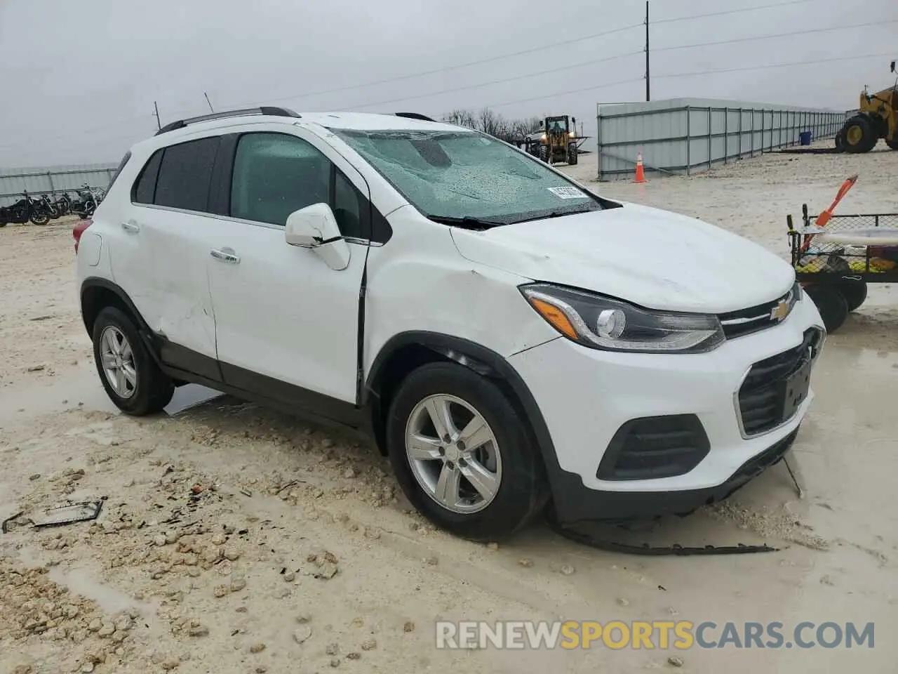 4 fotografías del automóvil dañado 3GNCJLSB1KL330401 CHEVROLET TRAX 2019