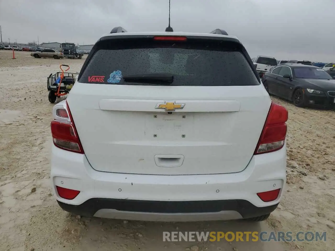 6 fotografías del automóvil dañado 3GNCJLSB1KL330401 CHEVROLET TRAX 2019