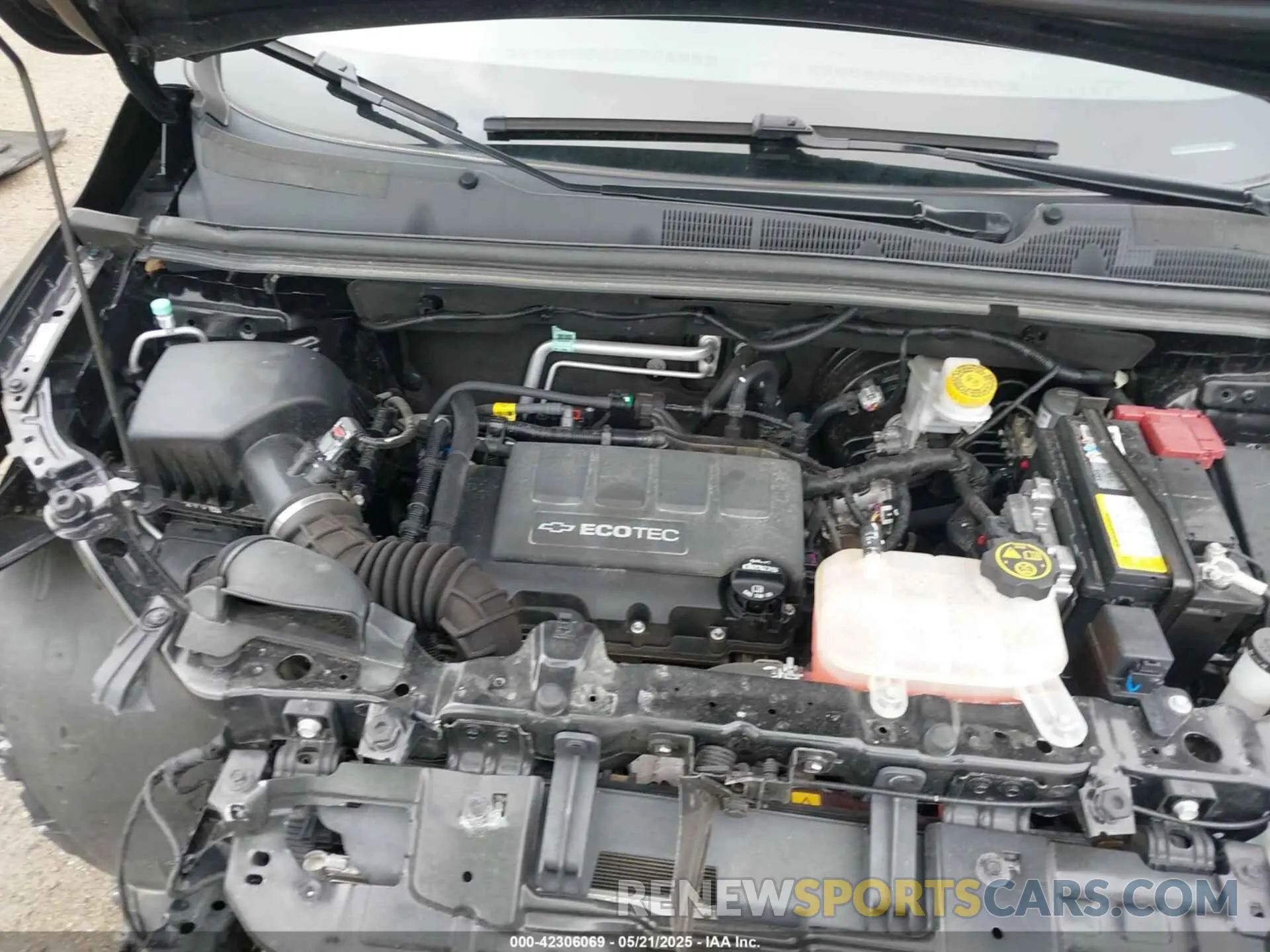 10 fotografías del automóvil dañado 3GNCJLSB2KL212115 CHEVROLET TRAX 2019