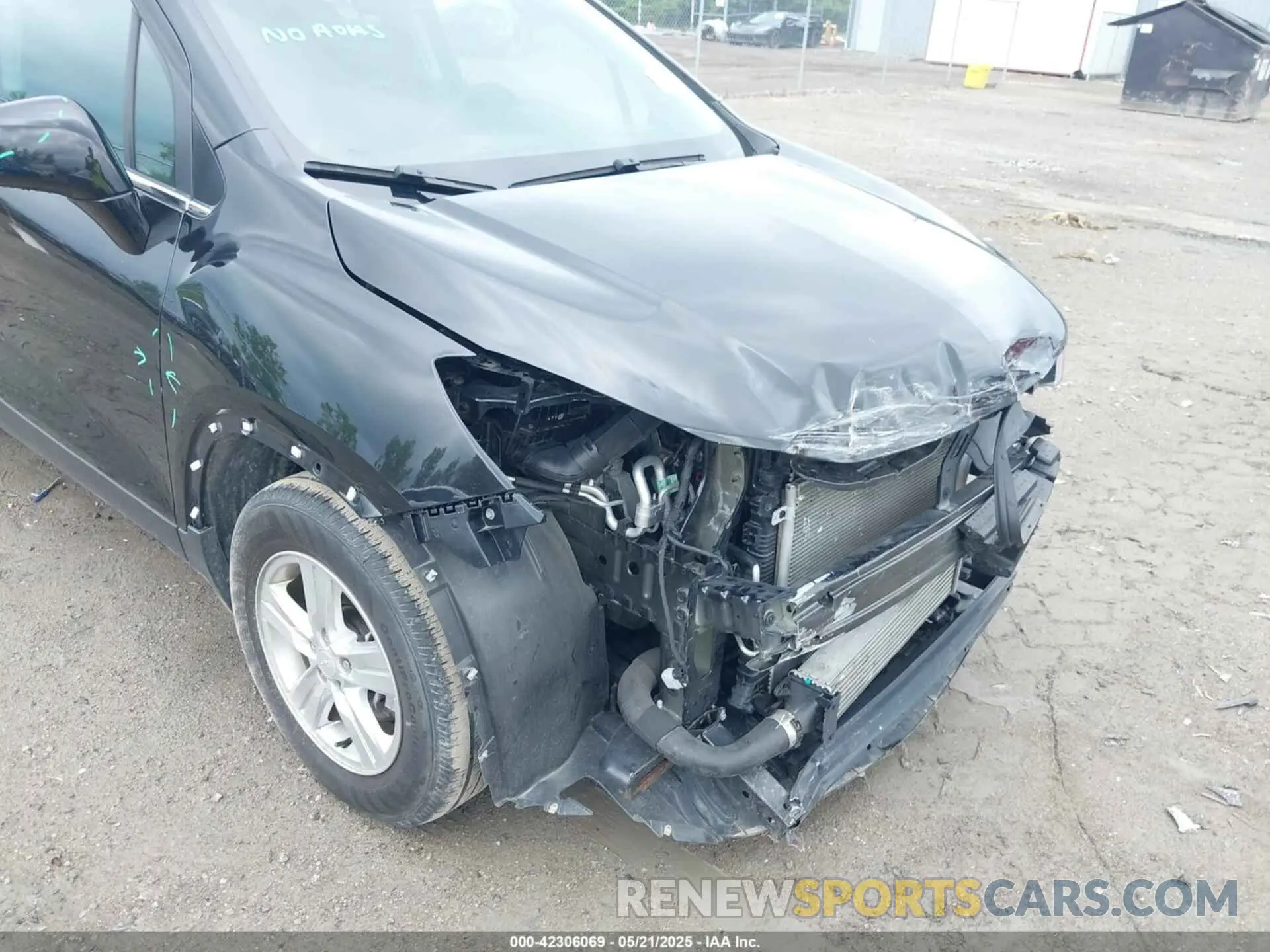 6 fotografías del automóvil dañado 3GNCJLSB2KL212115 CHEVROLET TRAX 2019