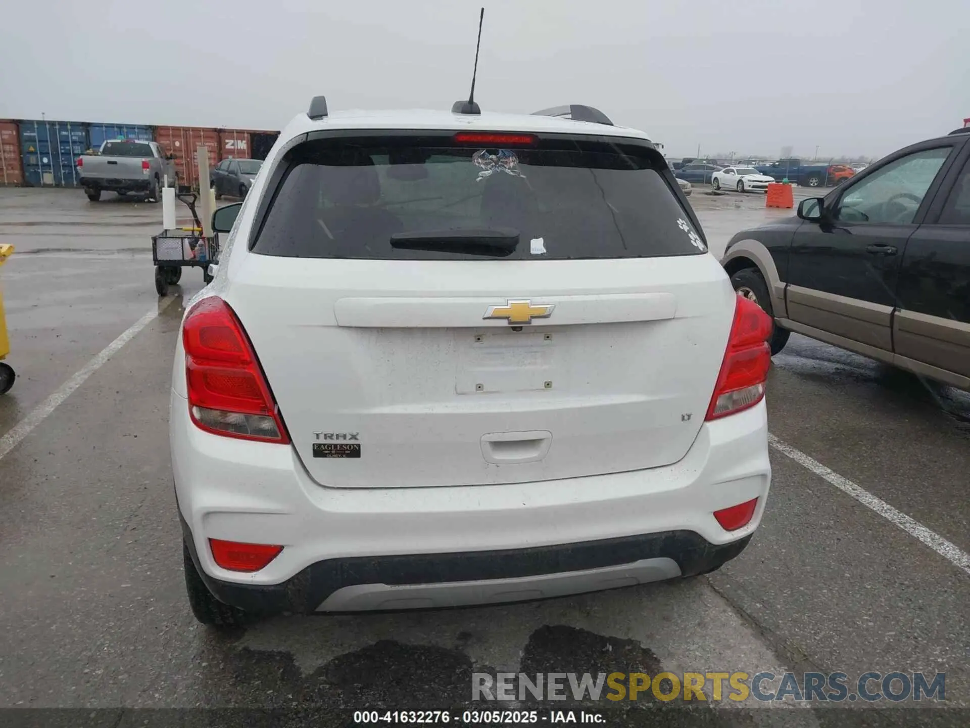 16 fotografías del automóvil dañado 3GNCJLSB3KL212561 CHEVROLET TRAX 2019