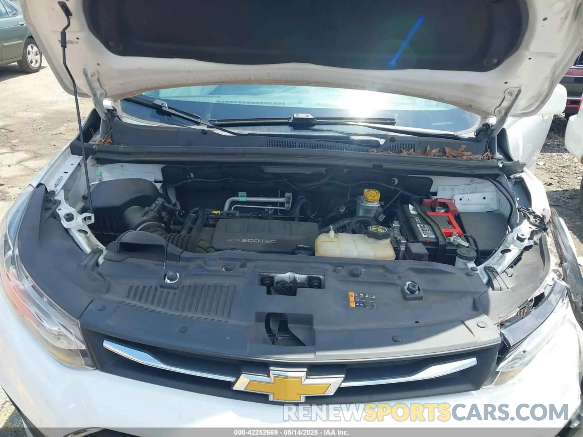 10 fotografías del automóvil dañado 3GNCJLSB3KL309534 CHEVROLET TRAX 2019