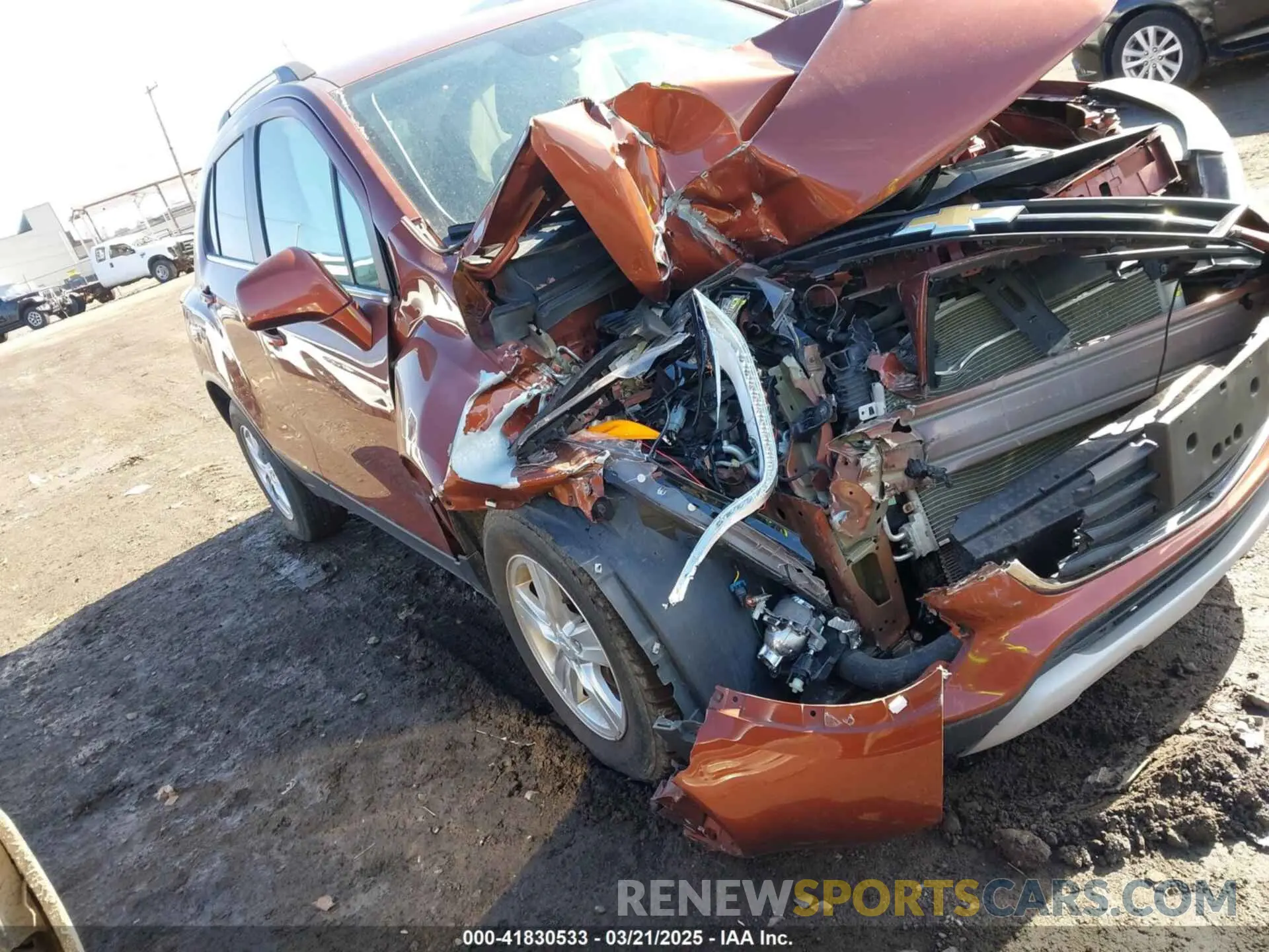 1 fotografías del automóvil dañado 3GNCJLSB3KL313776 CHEVROLET TRAX 2019