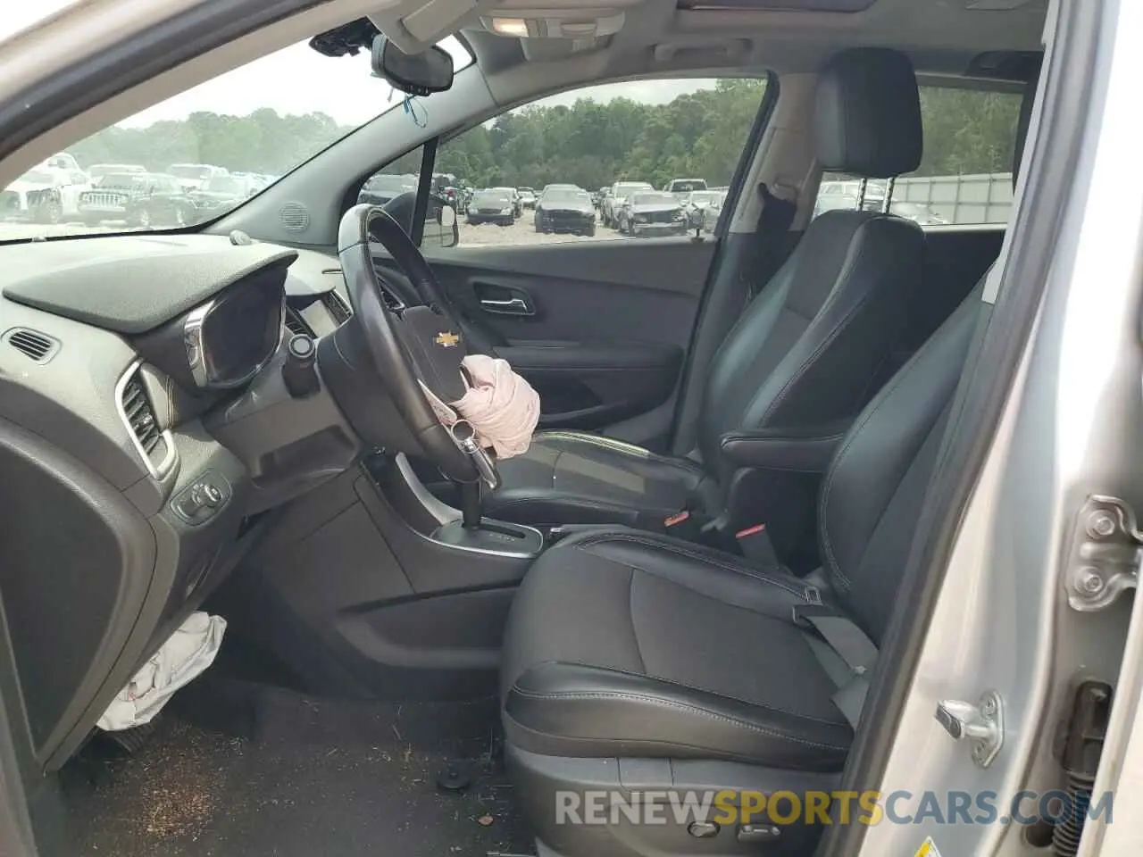 7 fotografías del automóvil dañado 3GNCJLSB4KL310692 CHEVROLET TRAX 2019