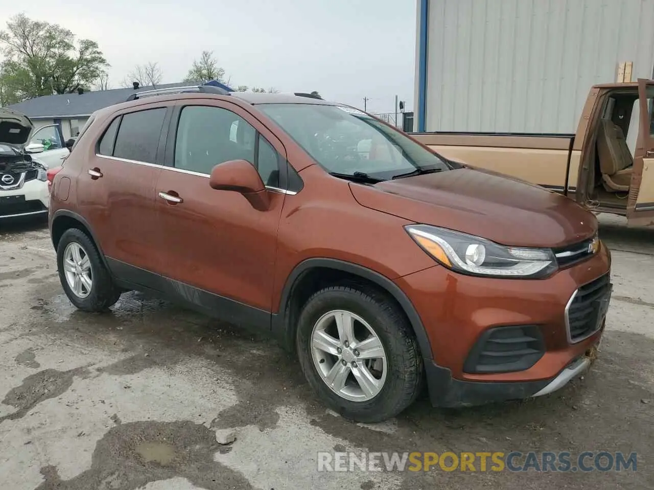 4 fotografías del automóvil dañado 3GNCJLSB4KL323586 CHEVROLET TRAX 2019
