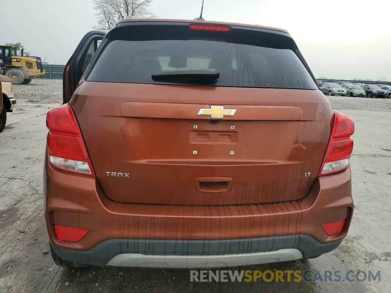 6 fotografías del automóvil dañado 3GNCJLSB4KL323586 CHEVROLET TRAX 2019