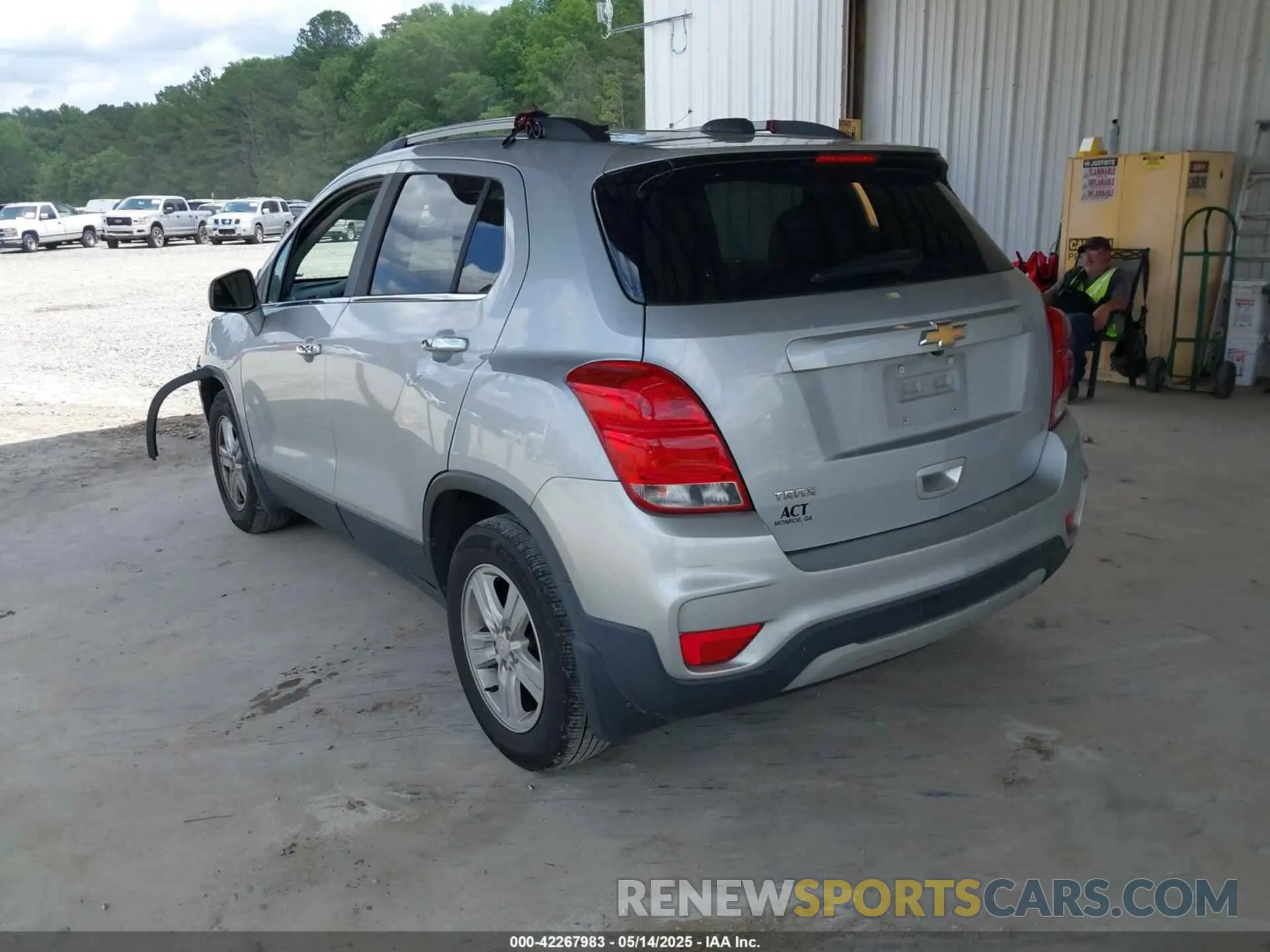 3 fotografías del automóvil dañado 3GNCJLSB5KL164609 CHEVROLET TRAX 2019