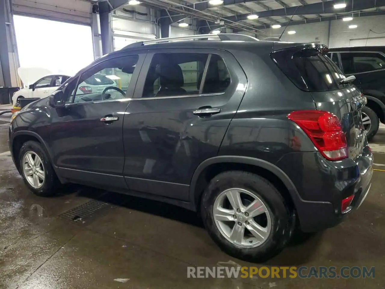 2 fotografías del automóvil dañado 3GNCJLSB6KL125382 CHEVROLET TRAX 2019