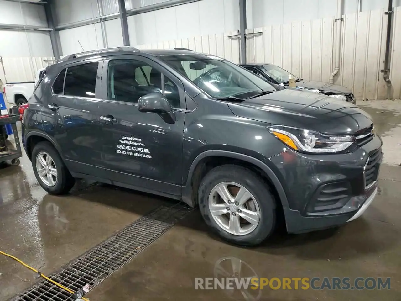 4 fotografías del automóvil dañado 3GNCJLSB6KL125382 CHEVROLET TRAX 2019