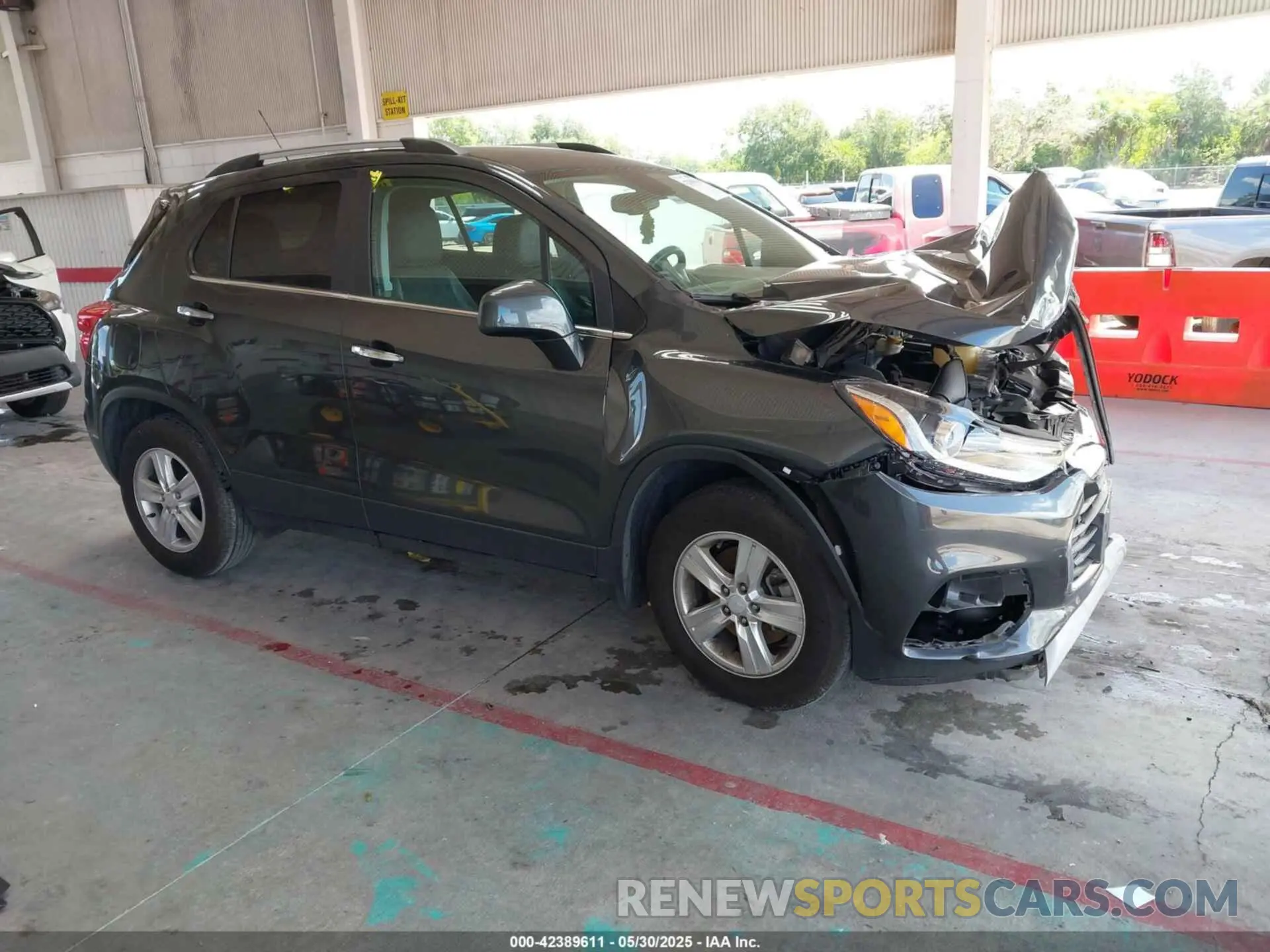 1 fotografías del automóvil dañado 3GNCJLSB6KL139797 CHEVROLET TRAX 2019
