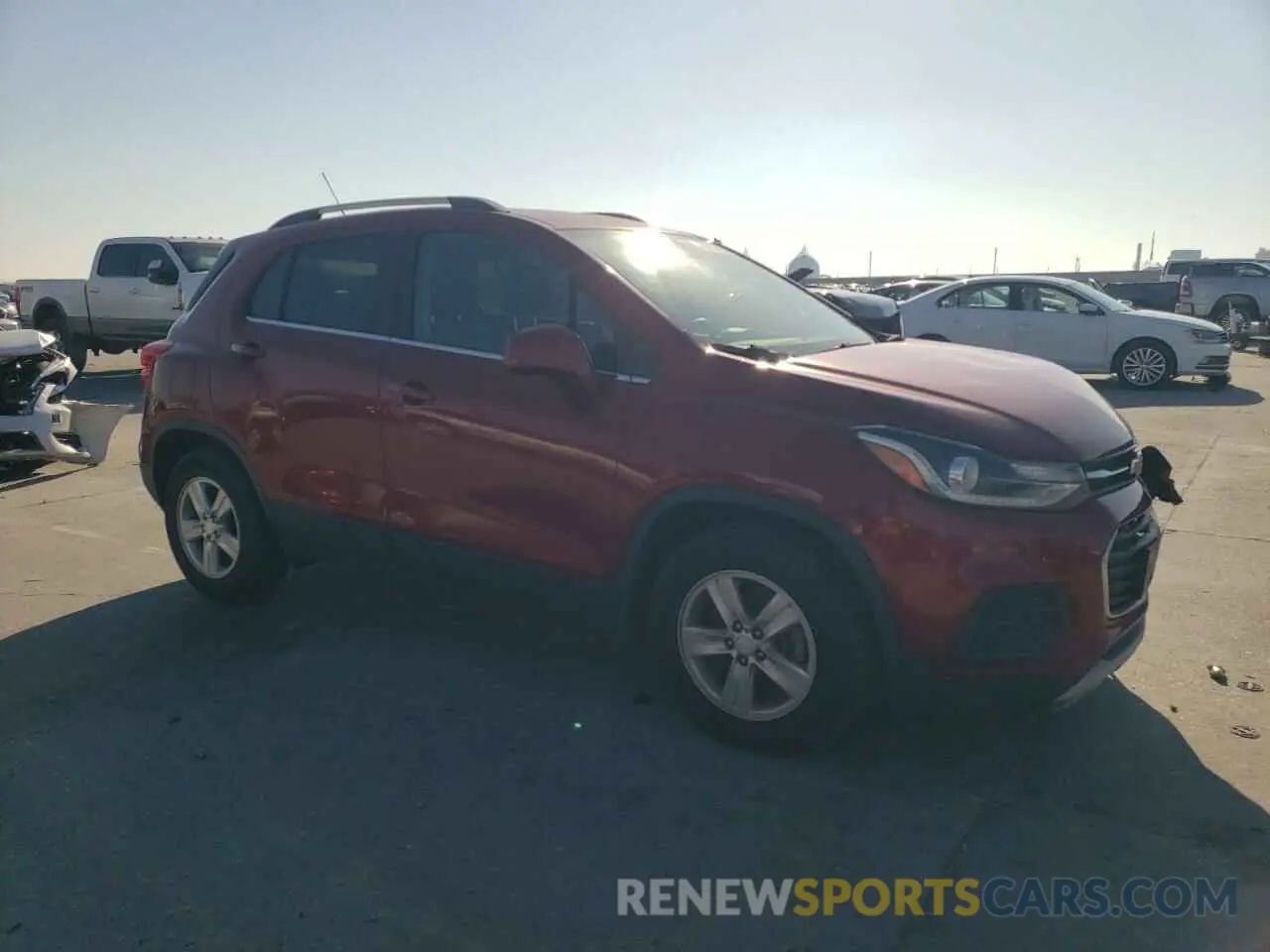 4 fotografías del automóvil dañado 3GNCJLSB6KL214272 CHEVROLET TRAX 2019