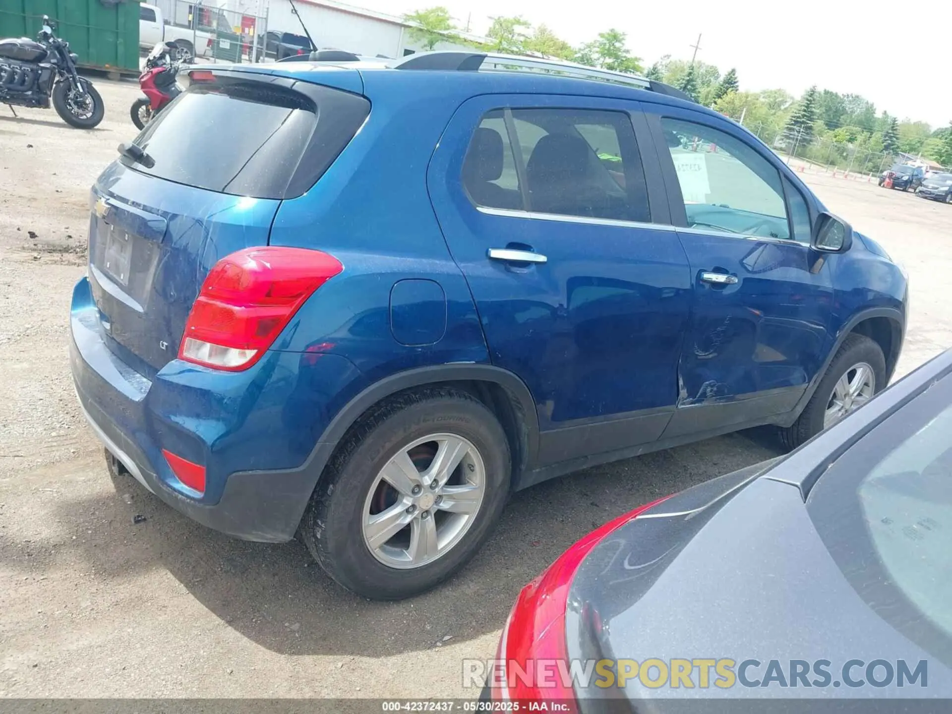 13 fotografías del automóvil dañado 3GNCJLSB7KL287599 CHEVROLET TRAX 2019