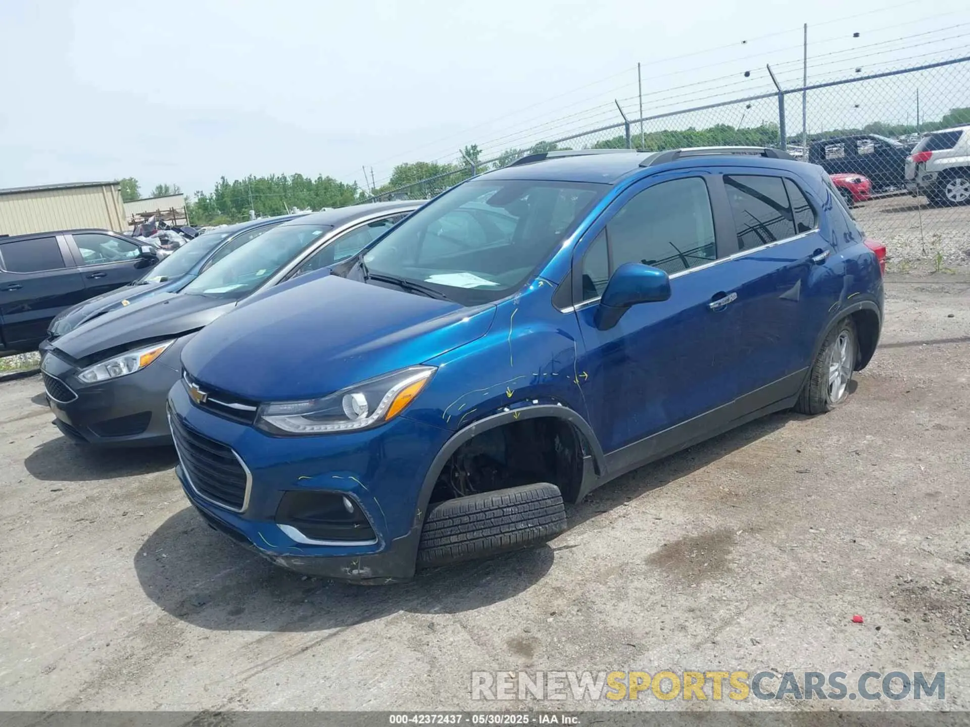 2 fotografías del automóvil dañado 3GNCJLSB7KL287599 CHEVROLET TRAX 2019