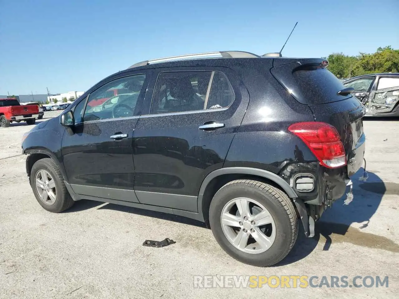 2 fotografías del automóvil dañado 3GNCJLSB8KL282542 CHEVROLET TRAX 2019