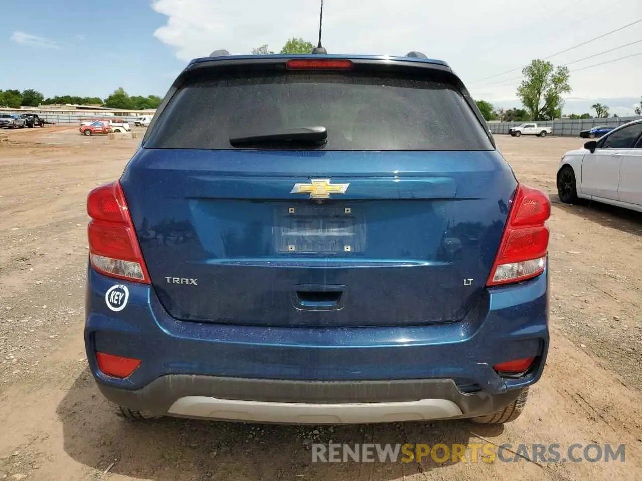 6 fotografías del automóvil dañado 3GNCJLSB8KL294240 CHEVROLET TRAX 2019