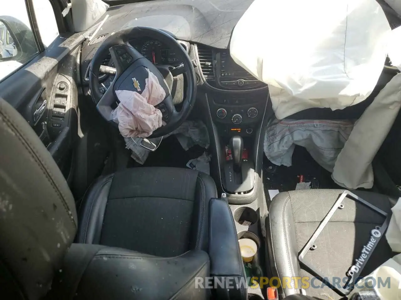 8 fotografías del automóvil dañado 3GNCJLSBXKL323964 CHEVROLET TRAX 2019