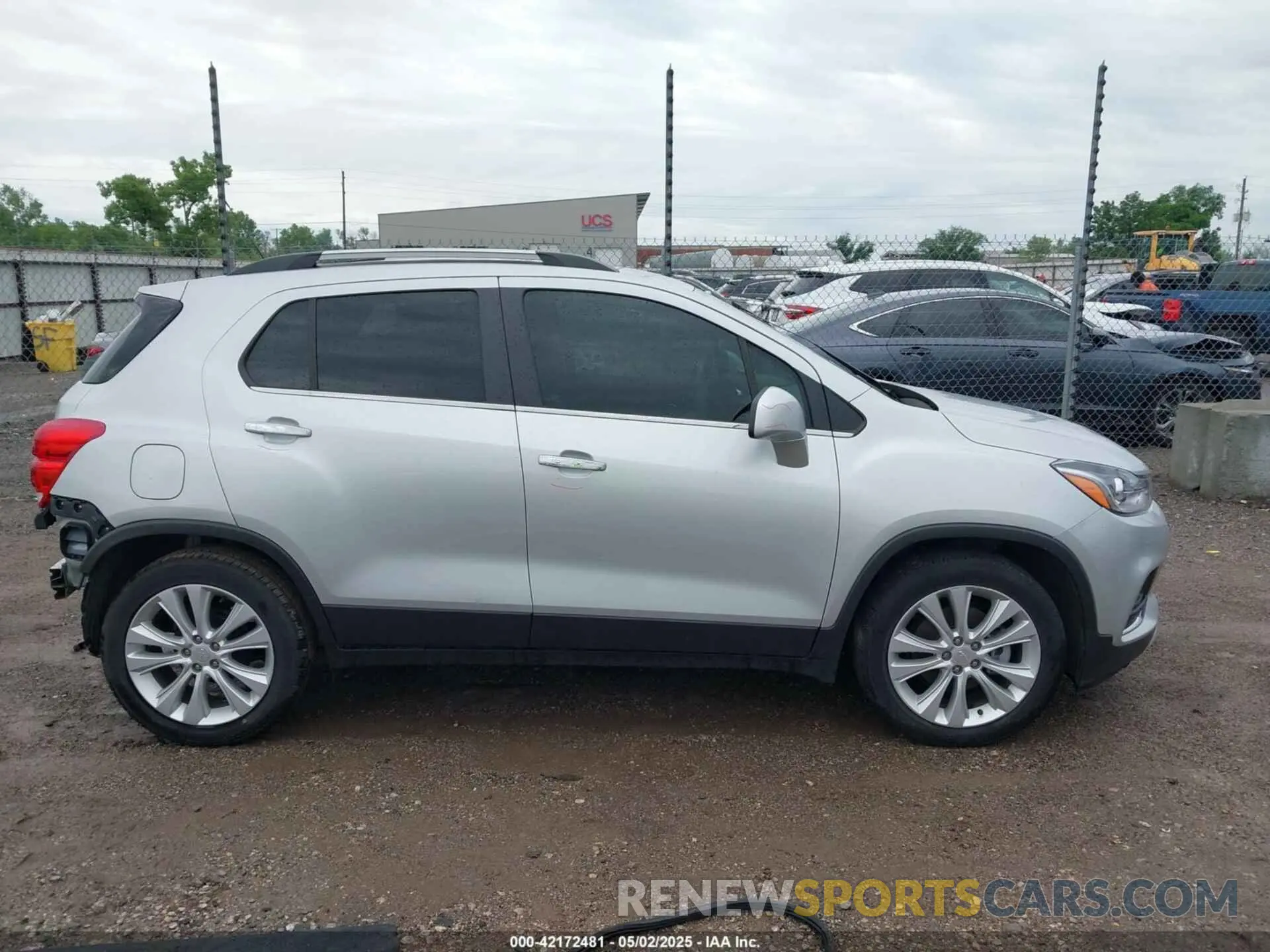 13 fotografías del automóvil dañado 3GNCJMSB7KL405558 CHEVROLET TRAX 2019