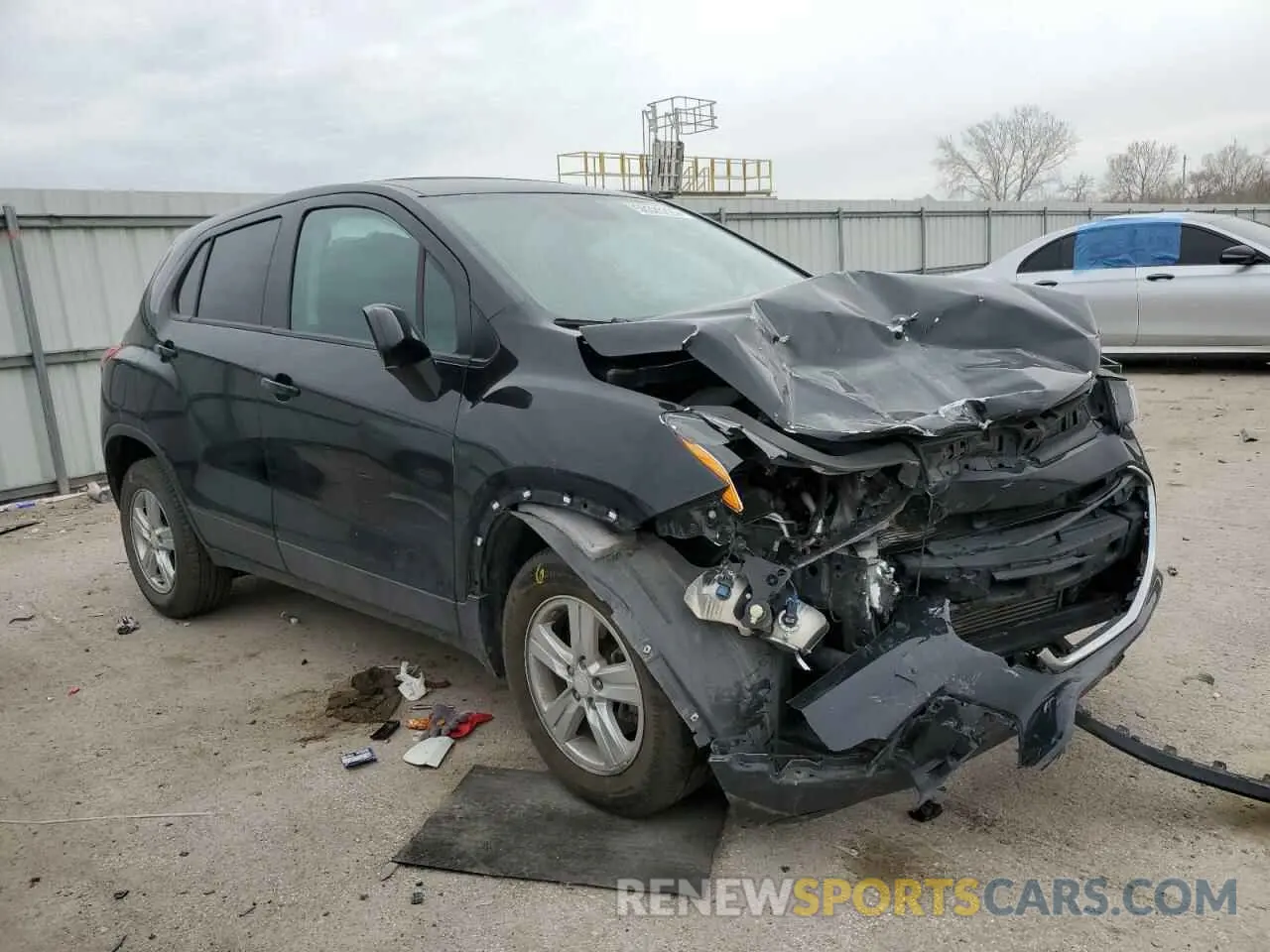 4 fotografías del automóvil dañado 3GNCJNSB0KL228762 CHEVROLET TRAX 2019
