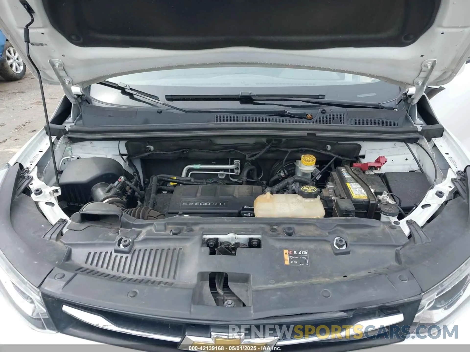 10 fotografías del automóvil dañado 3GNCJNSB1KL290607 CHEVROLET TRAX 2019
