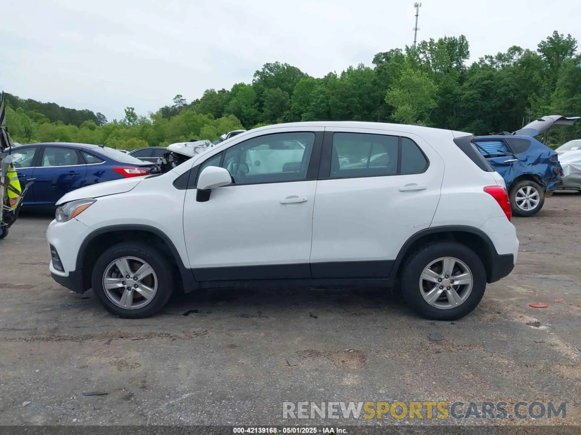 15 fotografías del automóvil dañado 3GNCJNSB1KL290607 CHEVROLET TRAX 2019