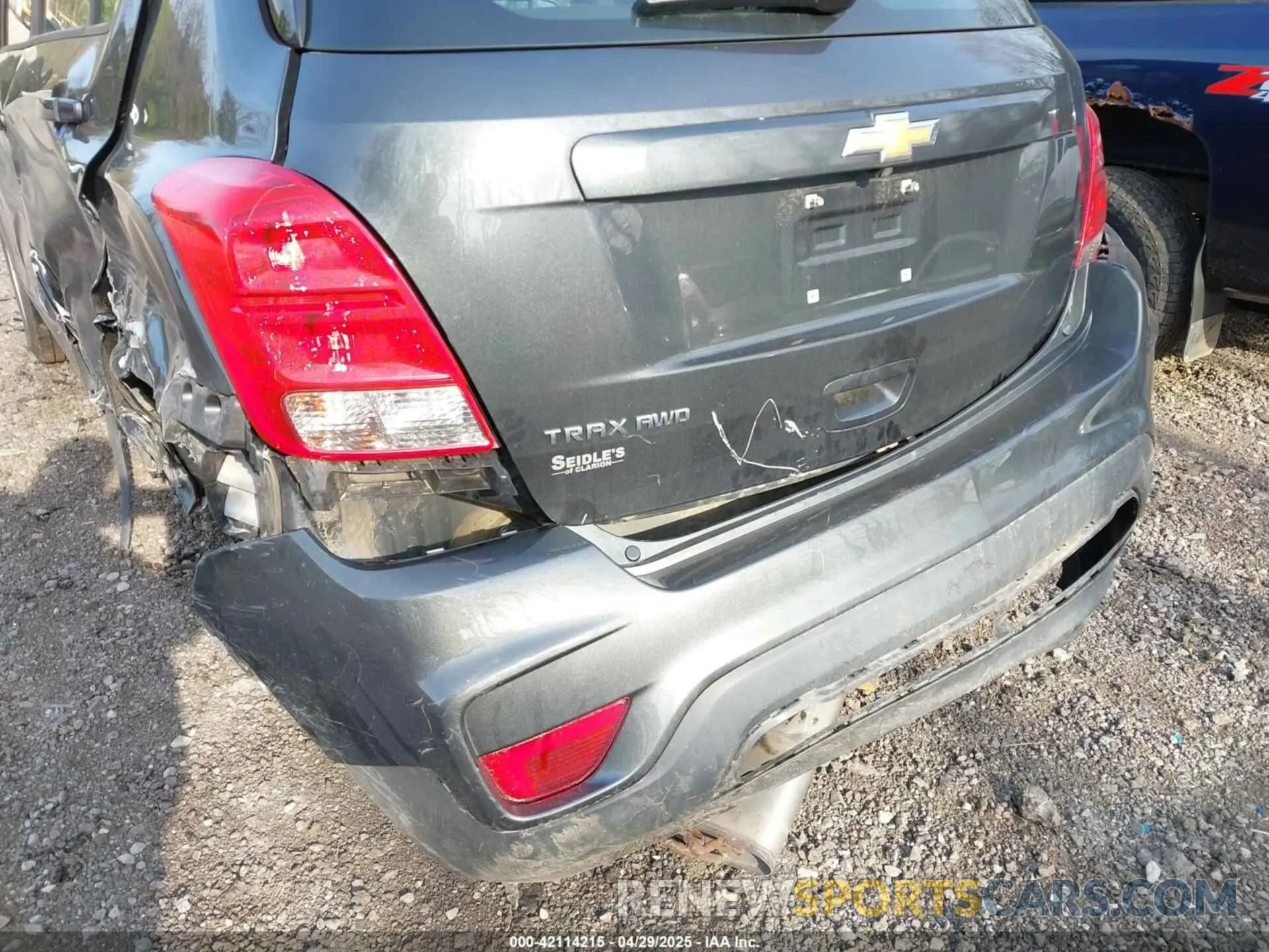 19 fotografías del automóvil dañado 3GNCJNSB2KL282967 CHEVROLET TRAX 2019