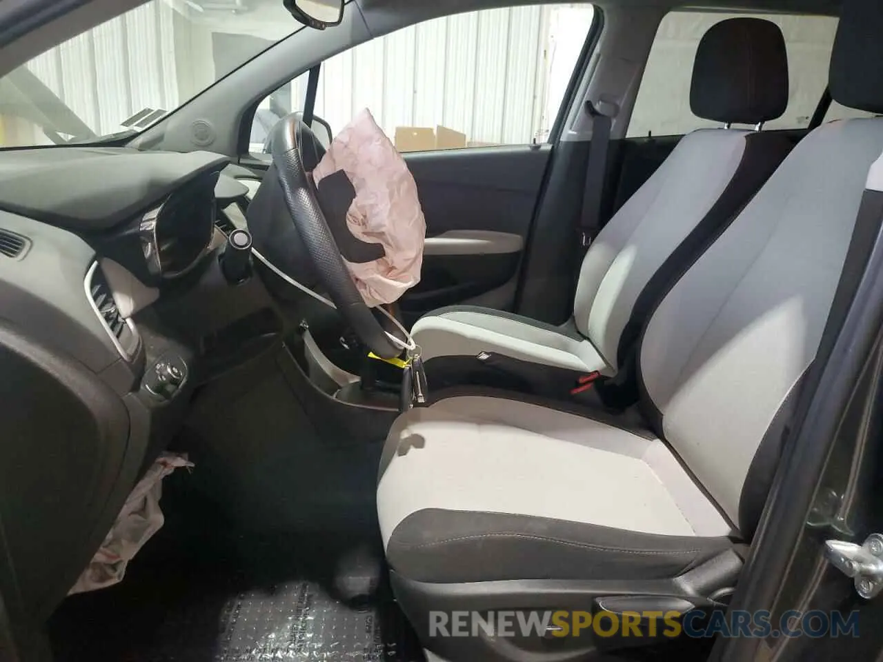 7 fotografías del automóvil dañado 3GNCJNSB2KL402153 CHEVROLET TRAX 2019