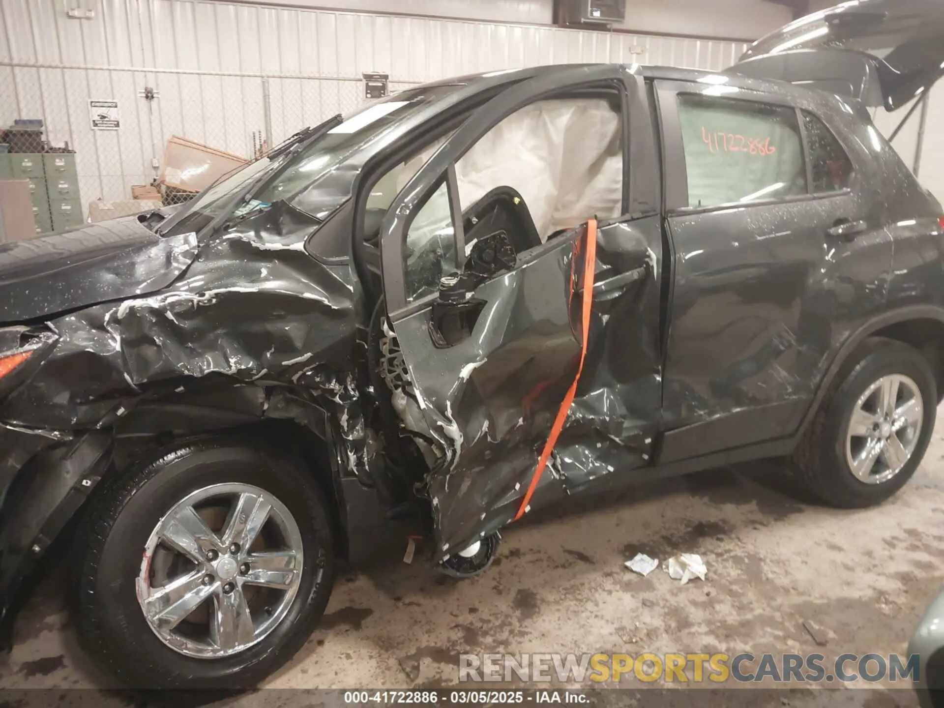 6 fotografías del automóvil dañado 3GNCJNSB3KL367347 CHEVROLET TRAX 2019
