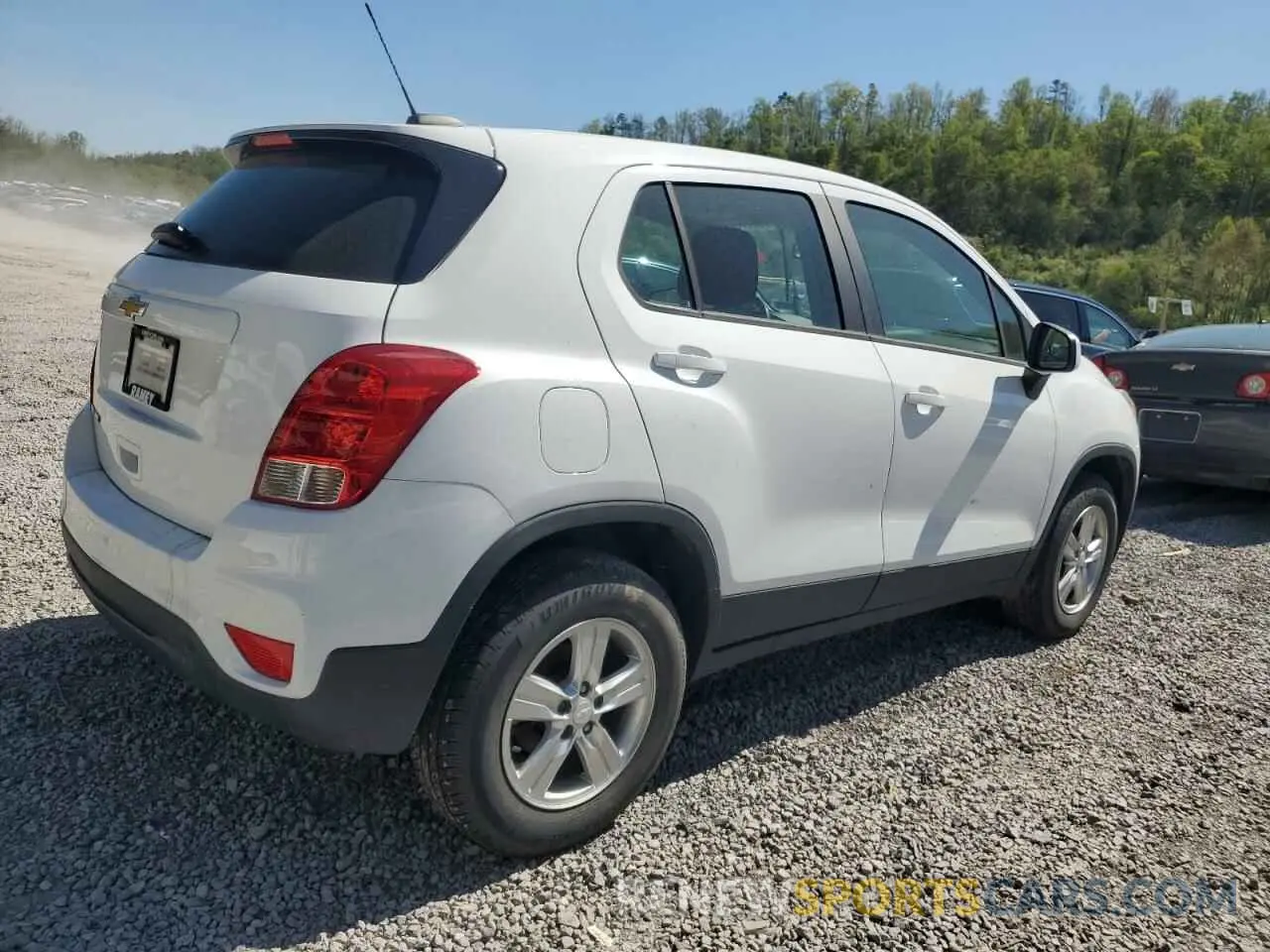 3 fotografías del automóvil dañado 3GNCJNSB4KL183499 CHEVROLET TRAX 2019