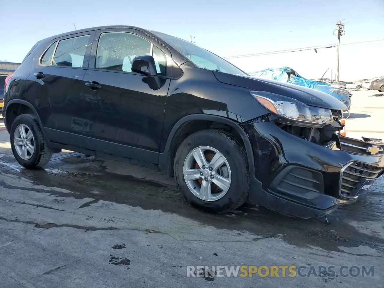 4 fotografías del automóvil dañado 3GNCJNSB6KL272698 CHEVROLET TRAX 2019