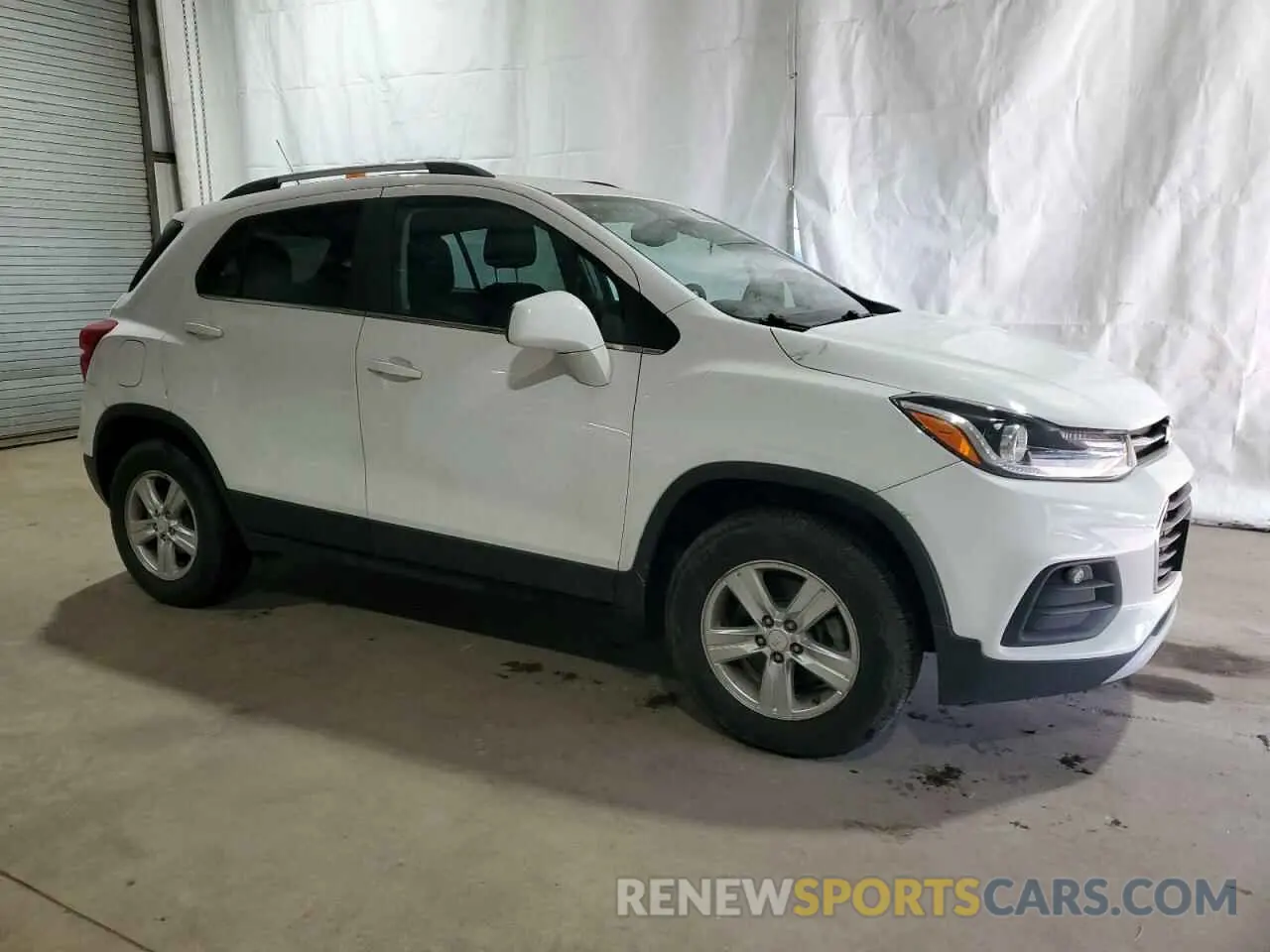 4 fotografías del automóvil dañado 3GNCJPSB0KL197413 CHEVROLET TRAX 2019