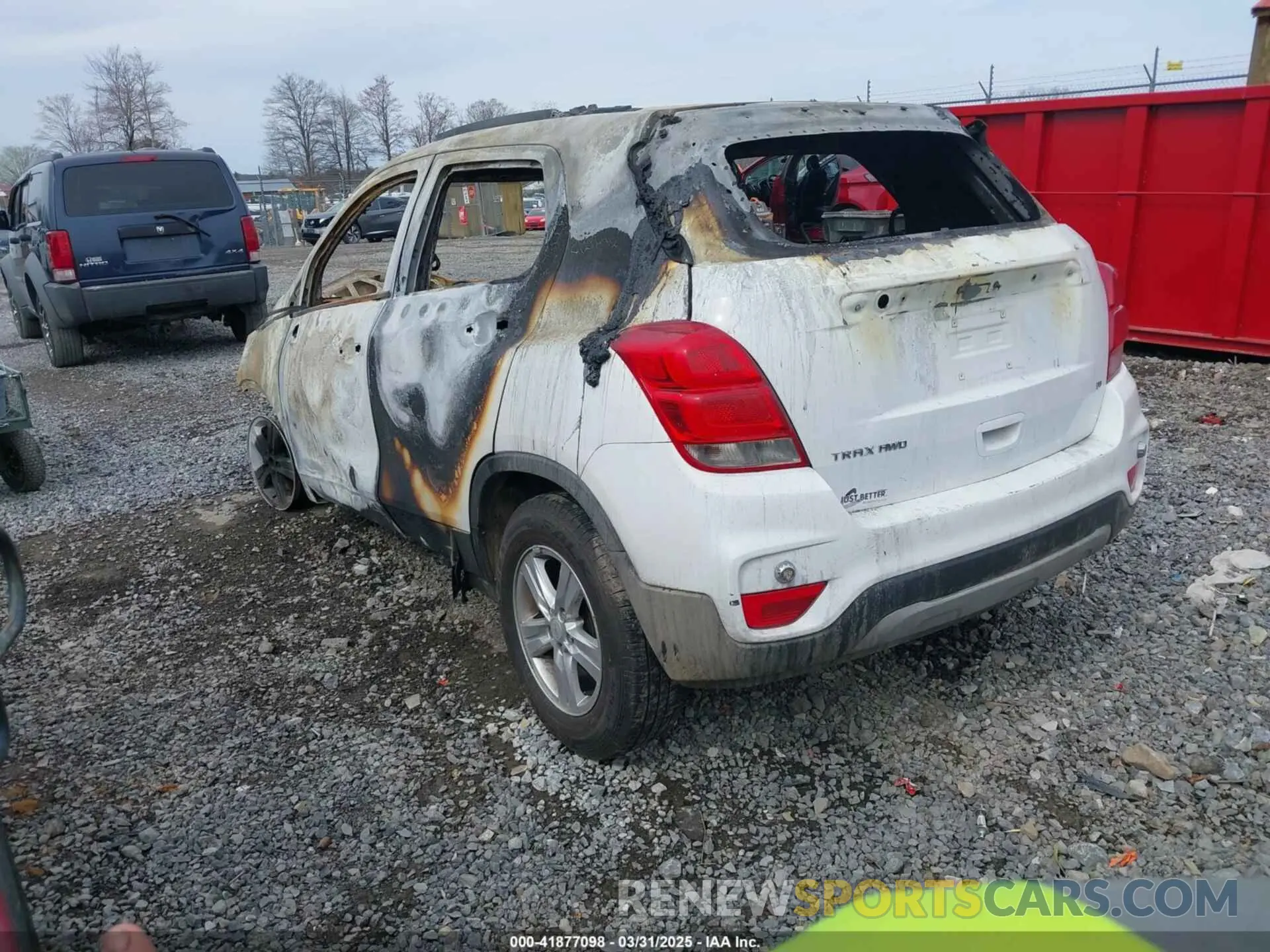 3 fotografías del automóvil dañado 3GNCJPSB1KL219211 CHEVROLET TRAX 2019