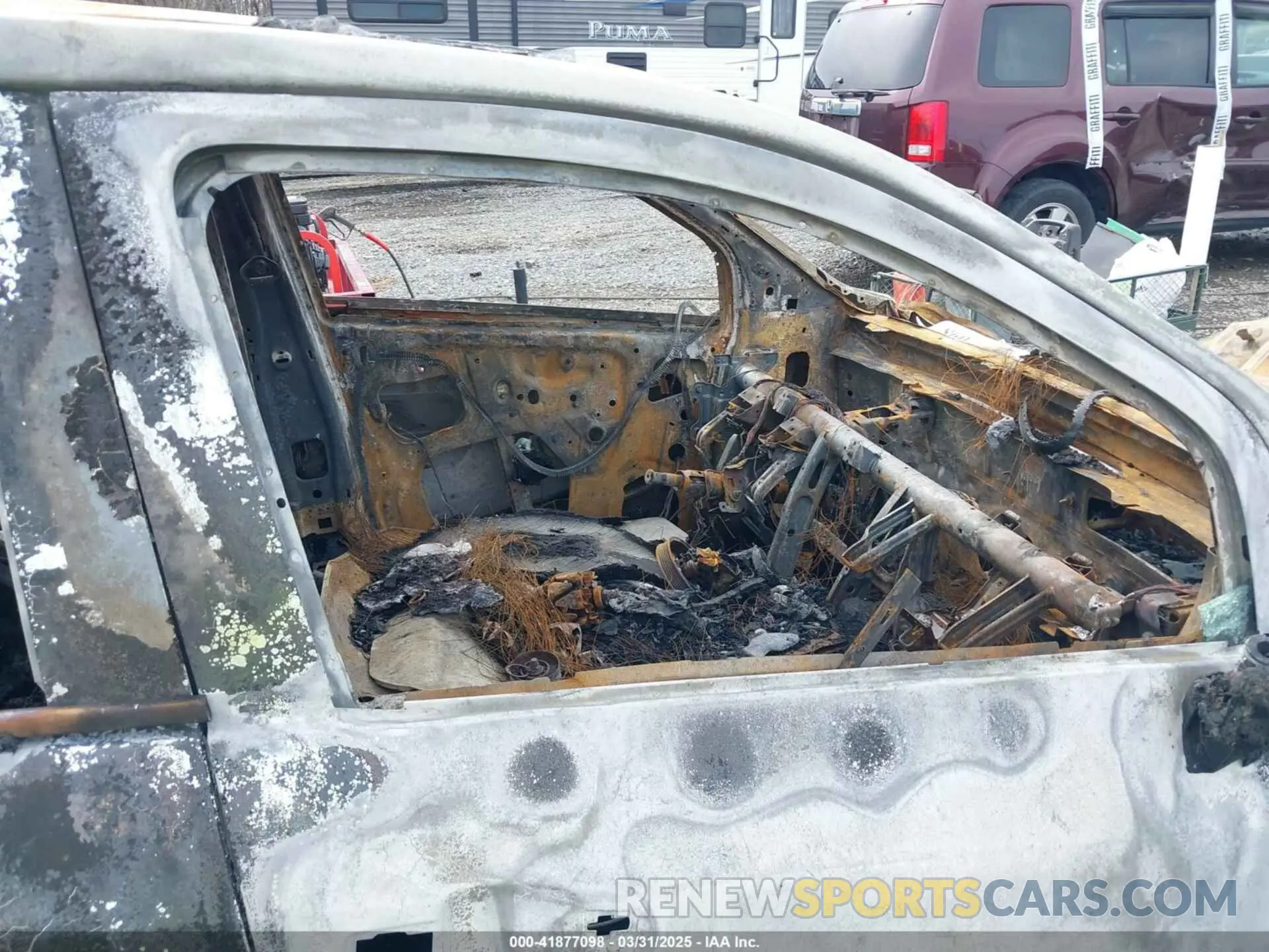 5 fotografías del automóvil dañado 3GNCJPSB1KL219211 CHEVROLET TRAX 2019