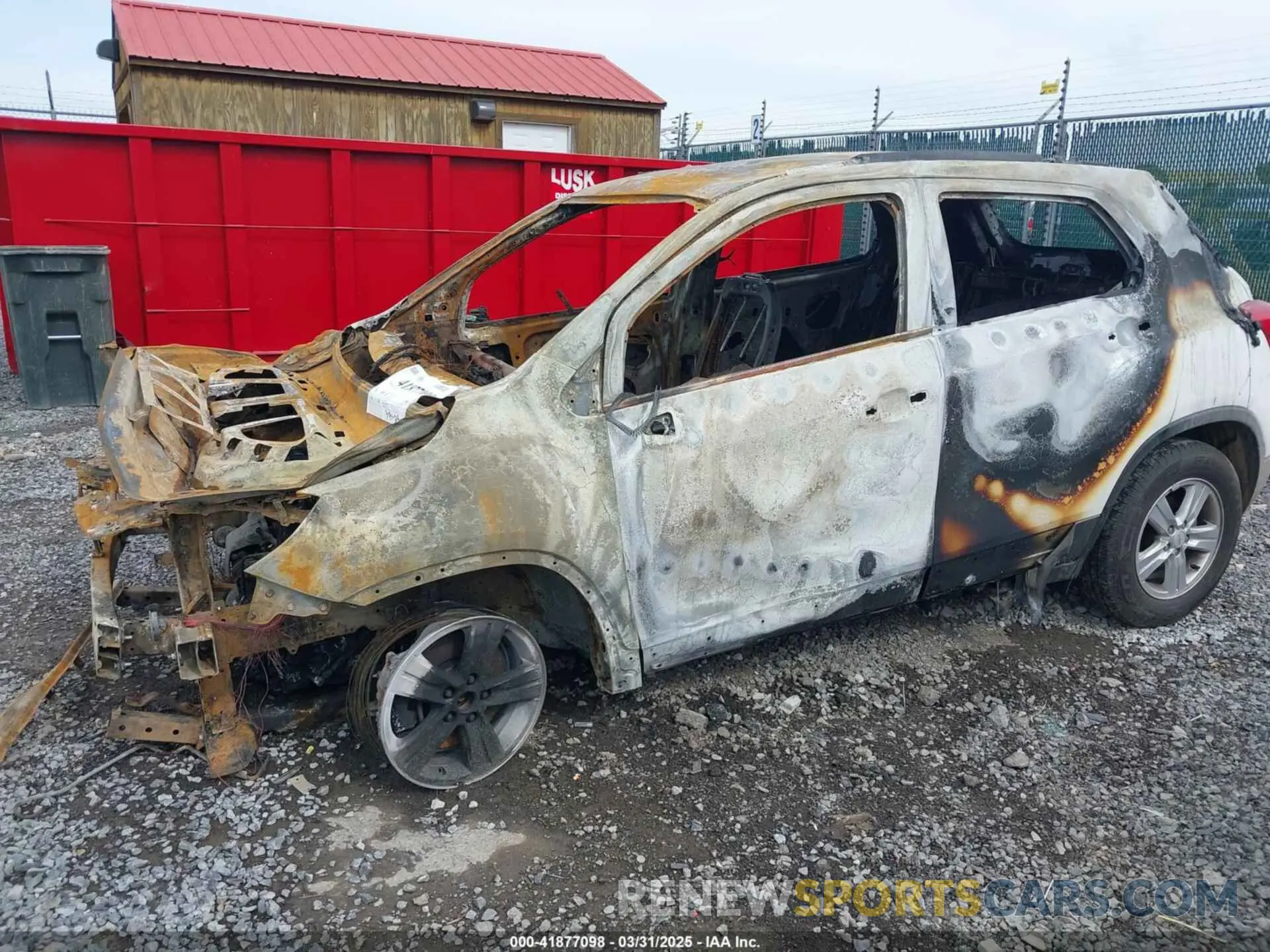 6 fotografías del automóvil dañado 3GNCJPSB1KL219211 CHEVROLET TRAX 2019