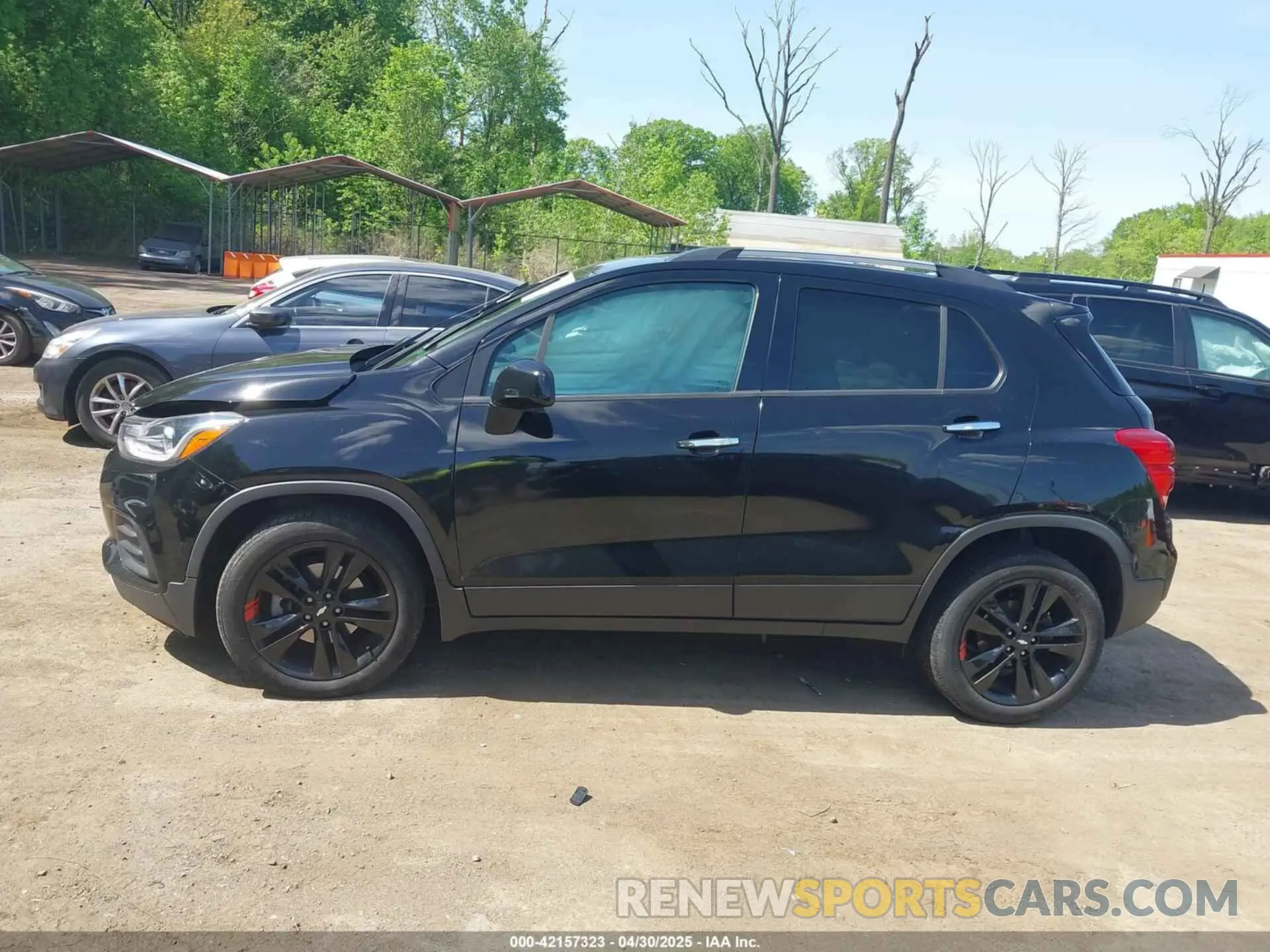 14 fotografías del automóvil dañado 3GNCJPSB2KL255439 CHEVROLET TRAX 2019