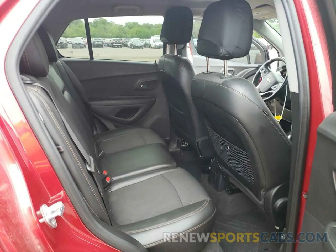10 fotografías del automóvil dañado 3GNCJPSB3KL385715 CHEVROLET TRAX 2019