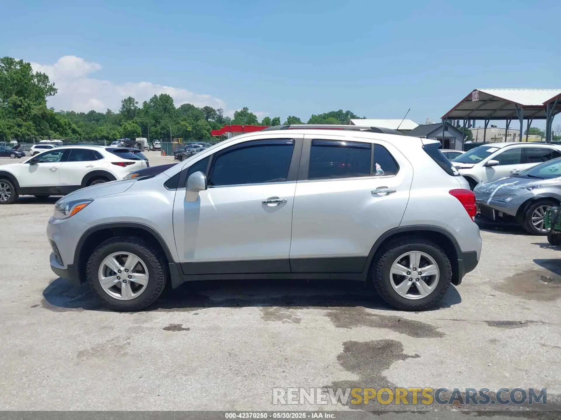 15 fotografías del automóvil dañado 3GNCJPSB4KL287003 CHEVROLET TRAX 2019